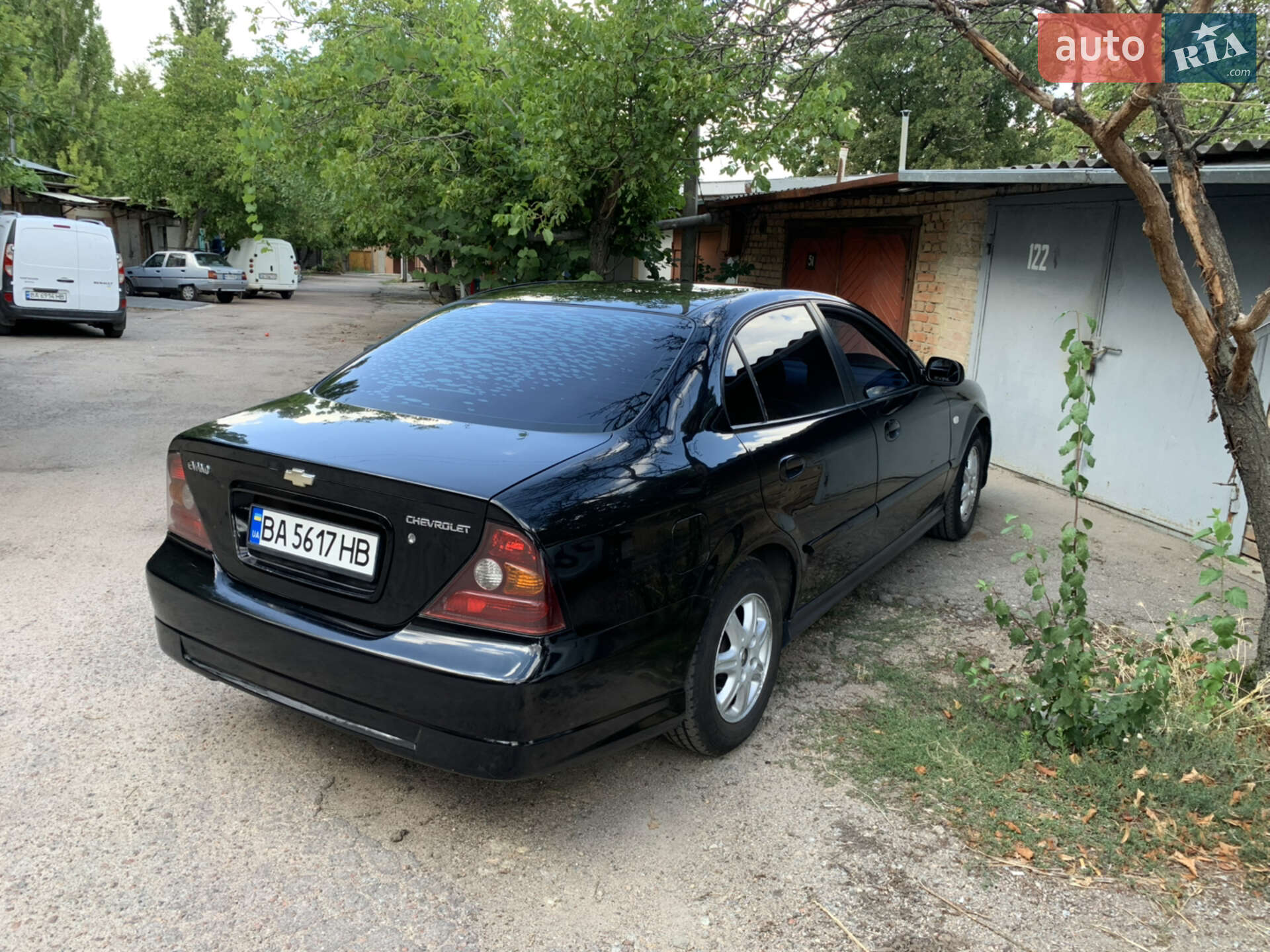 Chevrolet Evanda 2005 VIN Y6DLA69LE6B190797 фото оголошення 2 з 15