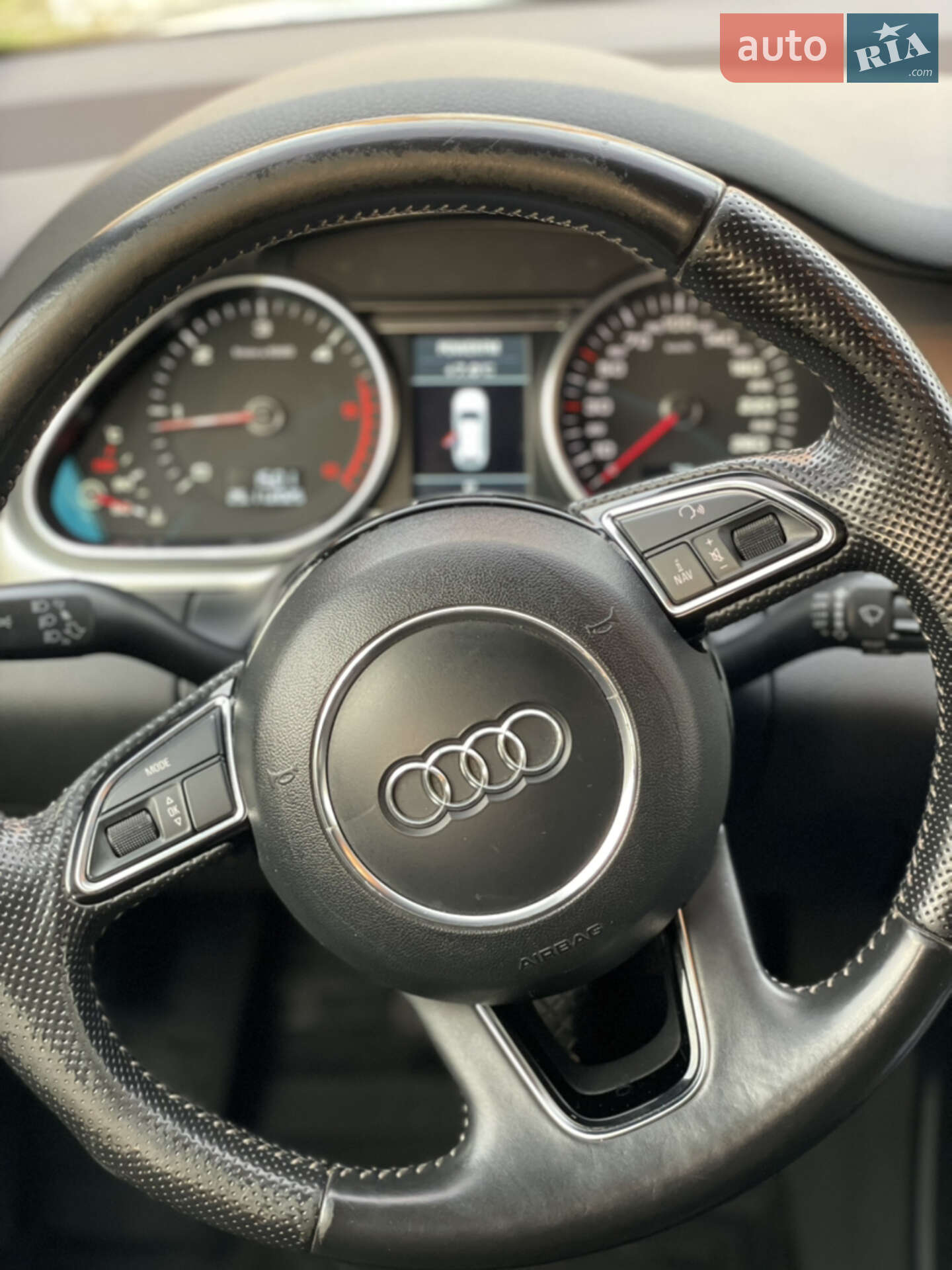 Audi Q7 2013 VIN WAUZZZ4L1ED000737 фото оголошення 11 з 45