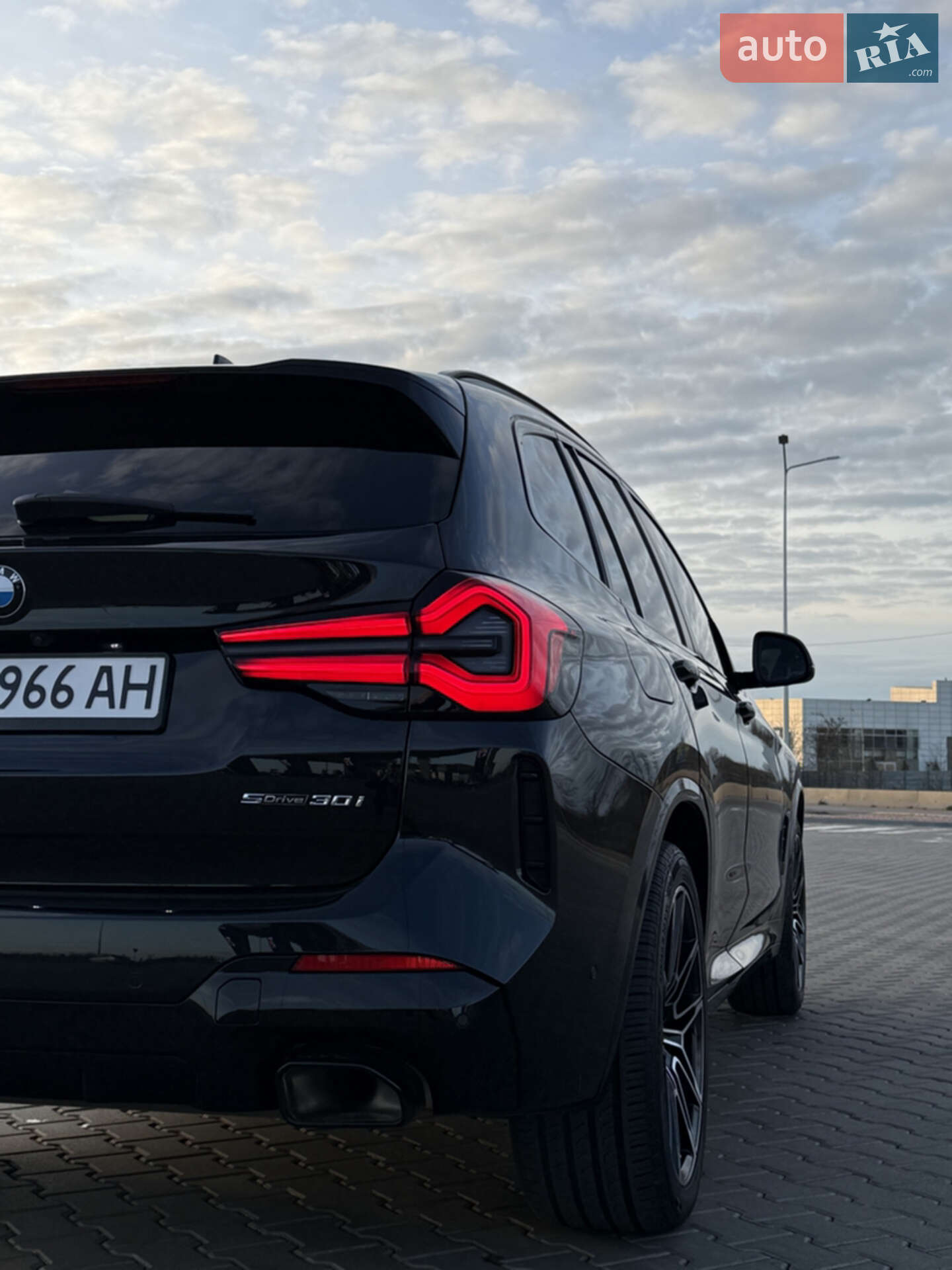 BMW X3 2023 VIN 5UX43DP08P9S86948 фото оголошення 9 з 52