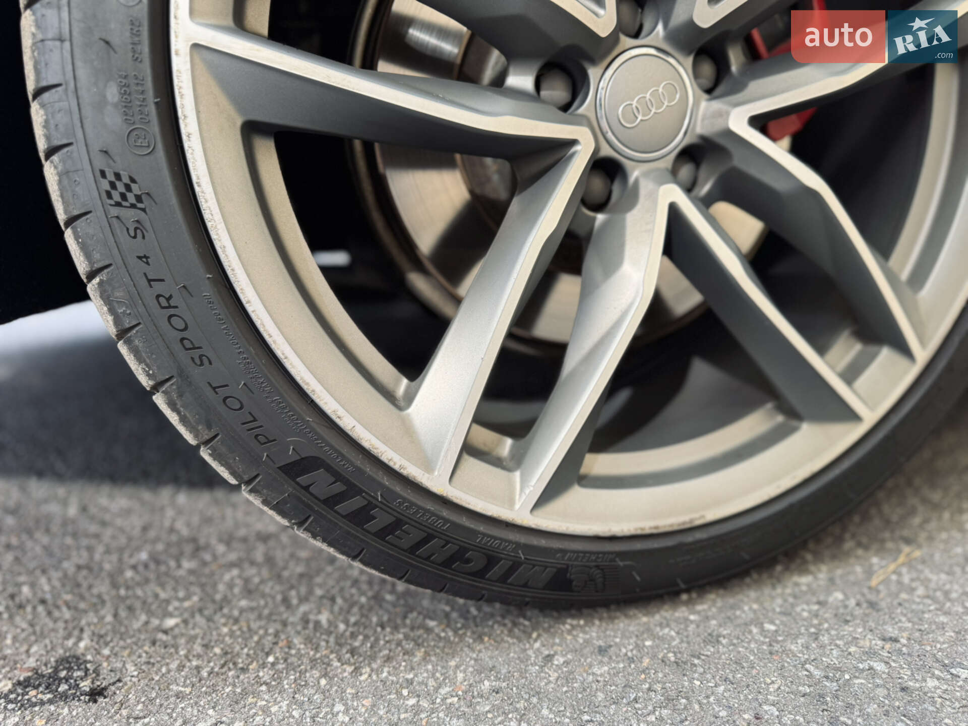 Audi A7 Sportback 2017 VIN WAUW3AFC2JN028277 фото оголошення 5 з 36