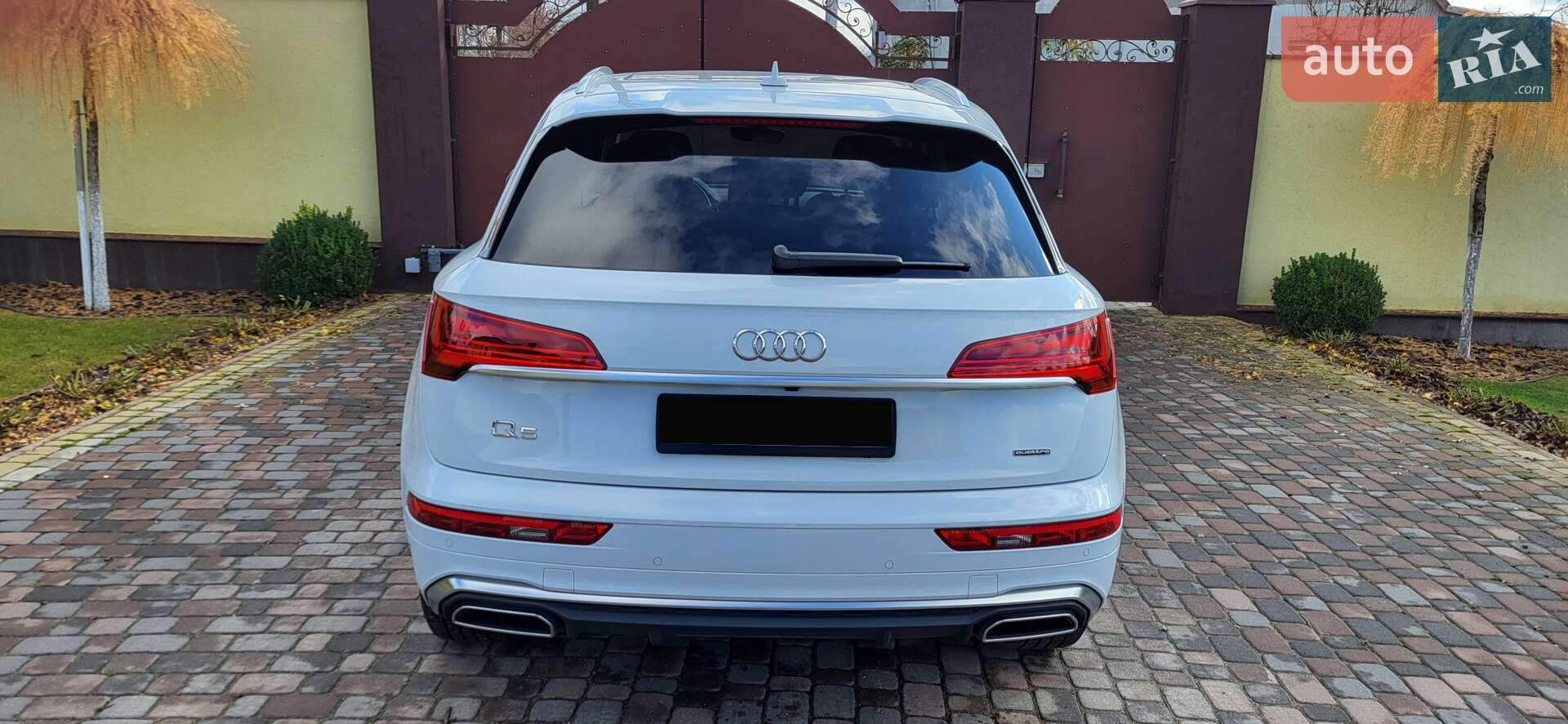 Audi Q5 2023 VIN WA1EAAFY9R2051580 фото оголошення 4 з 14