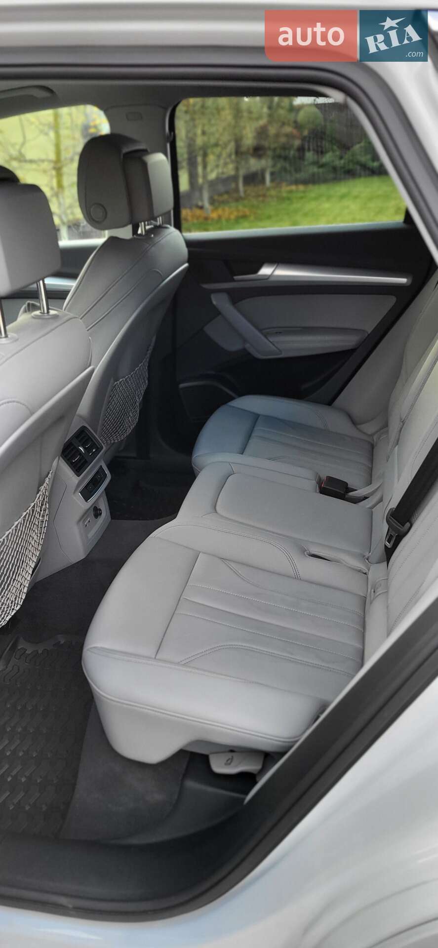 Audi Q5 2023 VIN WA1EAAFY9R2051580 фото оголошення 11 з 14