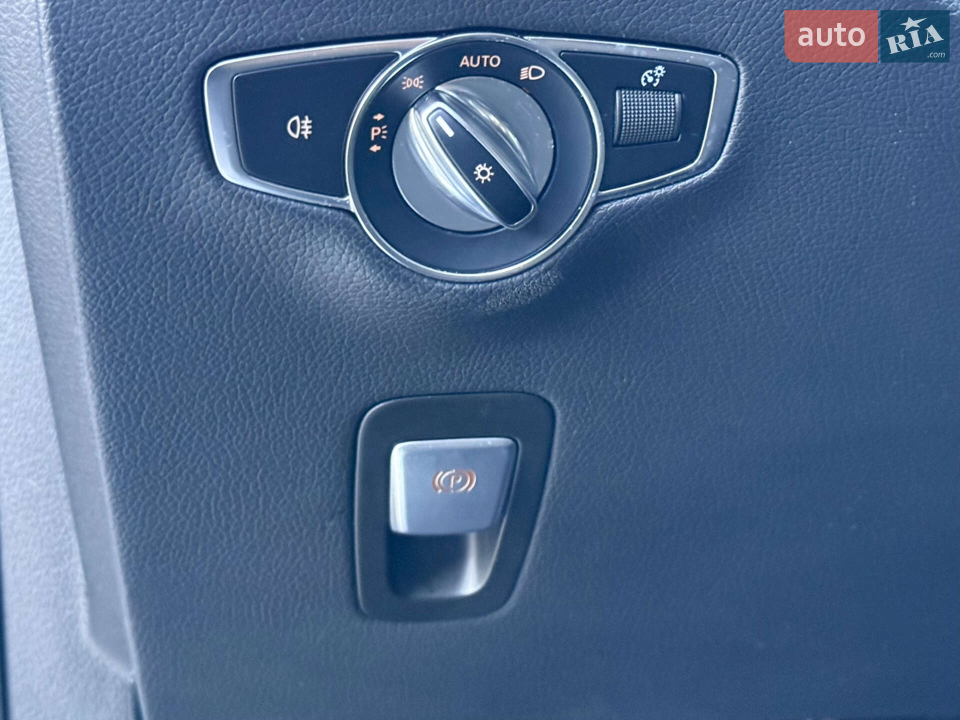 Mercedes-Benz EQC 2021 VIN W1K2938901F023987 фото оголошення 29 з 86