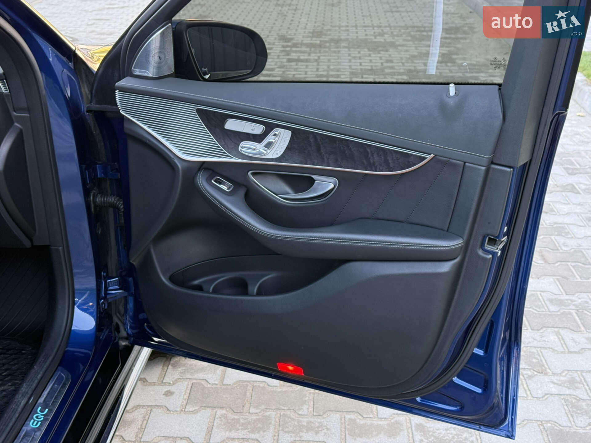 Mercedes-Benz EQC 2021 VIN W1K2938901F023987 фото оголошення 54 з 86