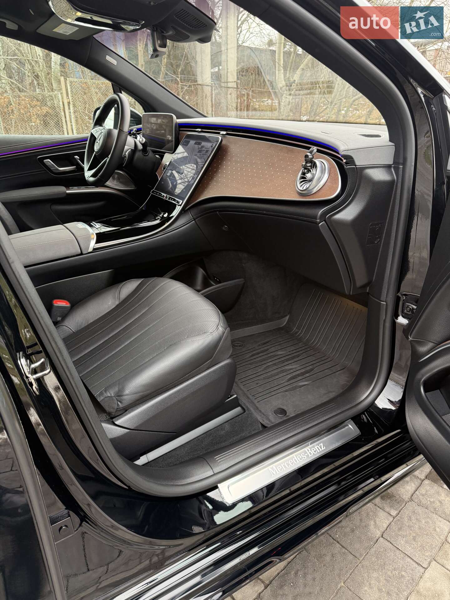 Mercedes-Benz EQS SUV 2022 VIN 4JGDM2EB7PA005241 фото оголошення 12 з 35