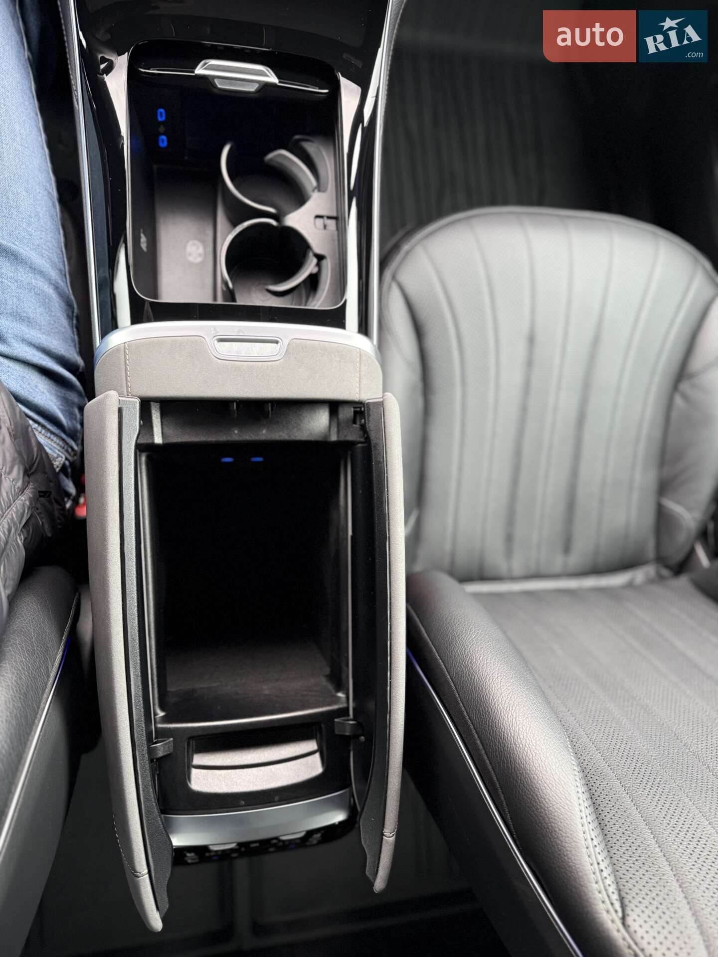 Mercedes-Benz EQS SUV 2022 VIN 4JGDM2EB7PA005241 фото оголошення 25 з 35