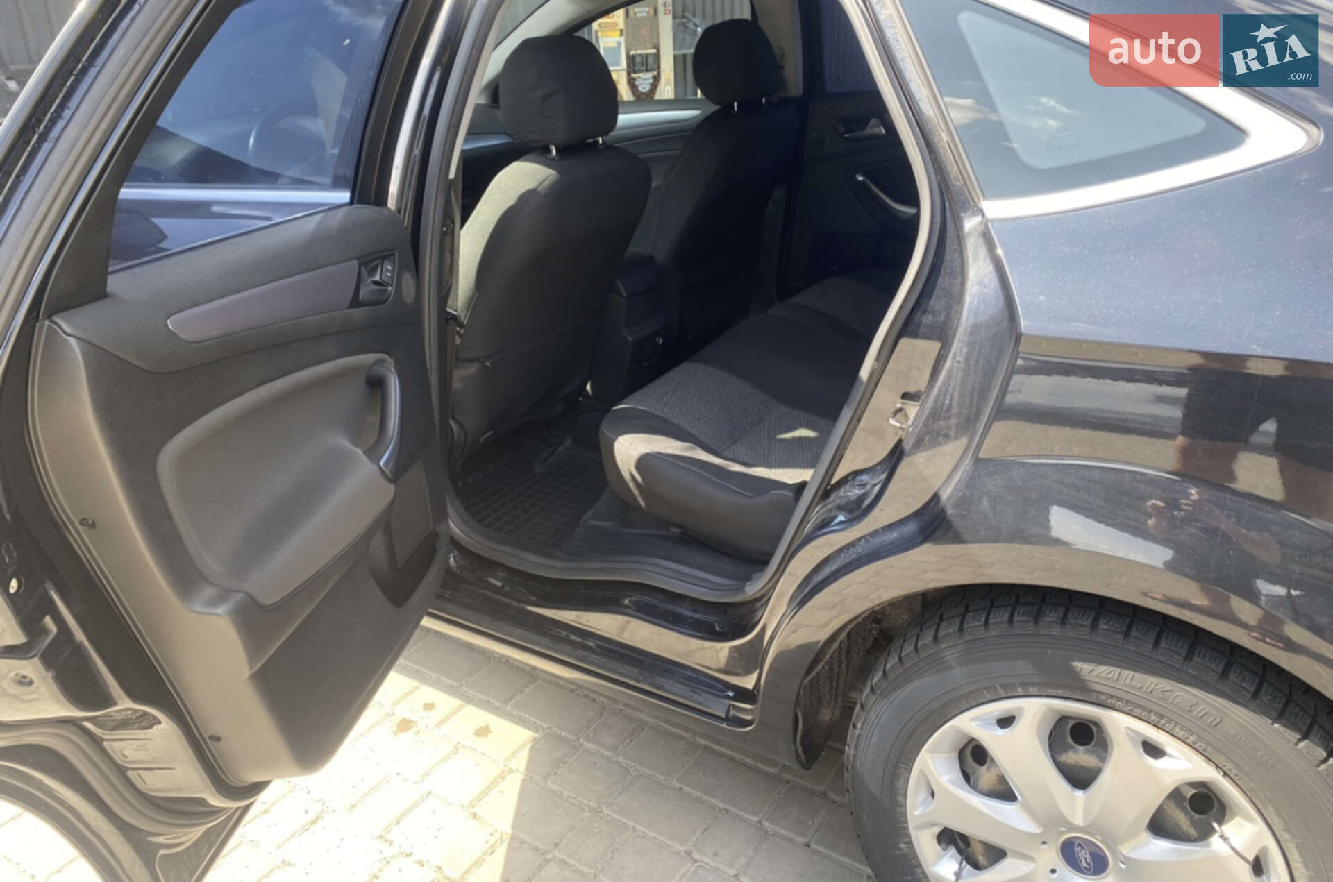 Ford Mondeo 2012 VIN WF0DXXGBBDCA74505 фото оголошення 32 з 47