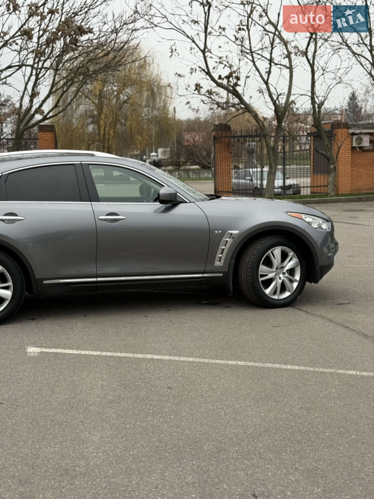 Infiniti QX70 2015 VIN JN8CS1MW9GM751231 фото оголошення 13 з 39