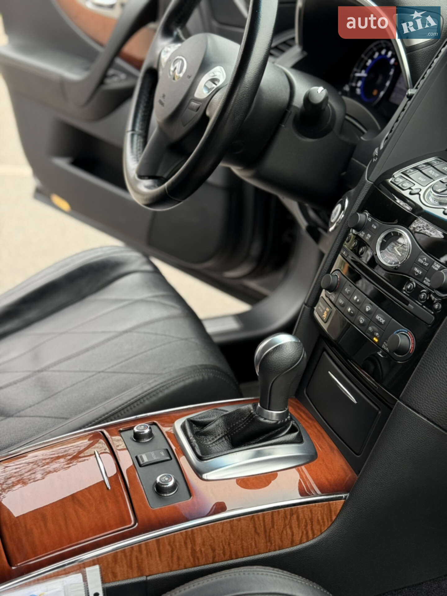 Infiniti QX70 2015 VIN JN8CS1MW9GM751231 фото оголошення 32 з 39