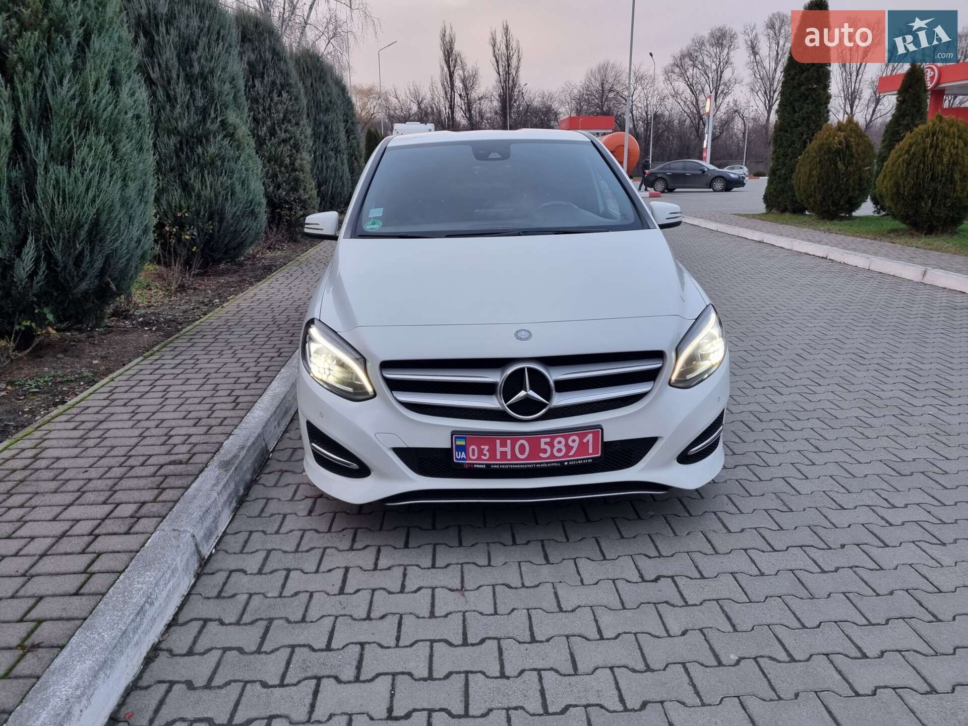 Mercedes-Benz B-Class 2016 VIN WDD2462121J432765 фото оголошення 2 з 59