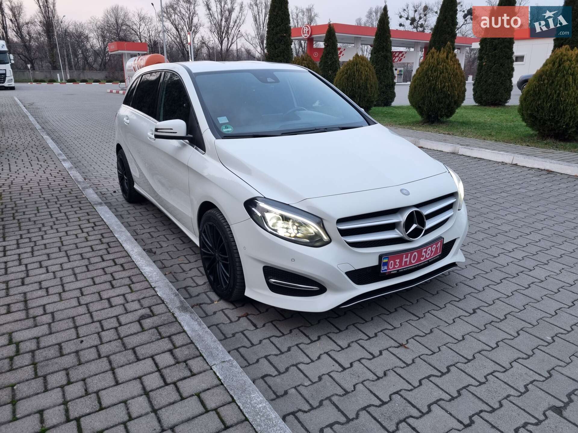 Mercedes-Benz B-Class 2016 VIN WDD2462121J432765 фото оголошення 3 з 59