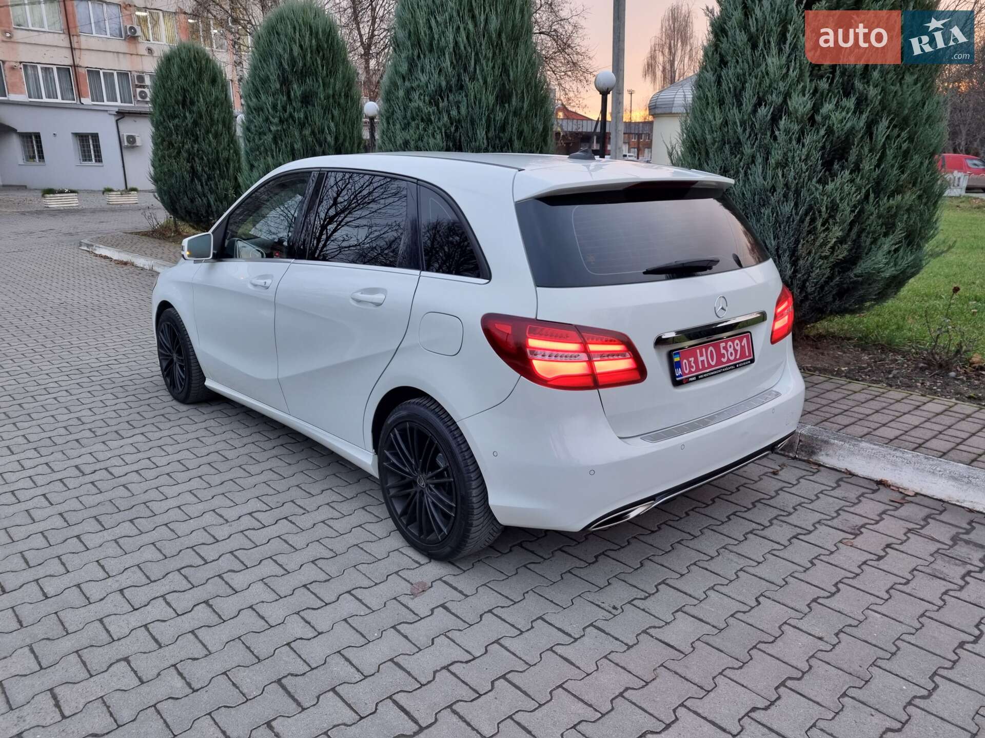 Mercedes-Benz B-Class 2016 VIN WDD2462121J432765 фото оголошення 6 з 59