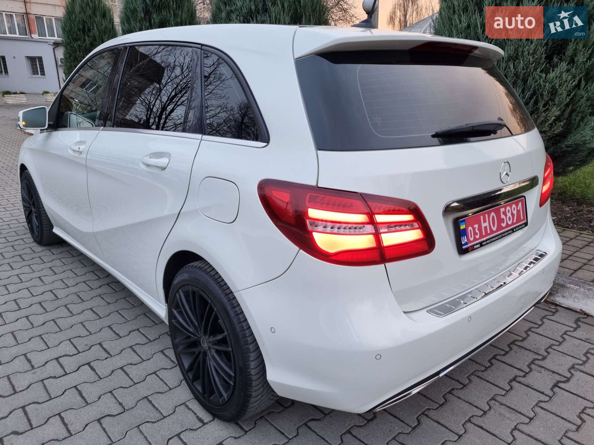 Mercedes-Benz B-Class 2016 VIN WDD2462121J432765 фото оголошення 11 з 59