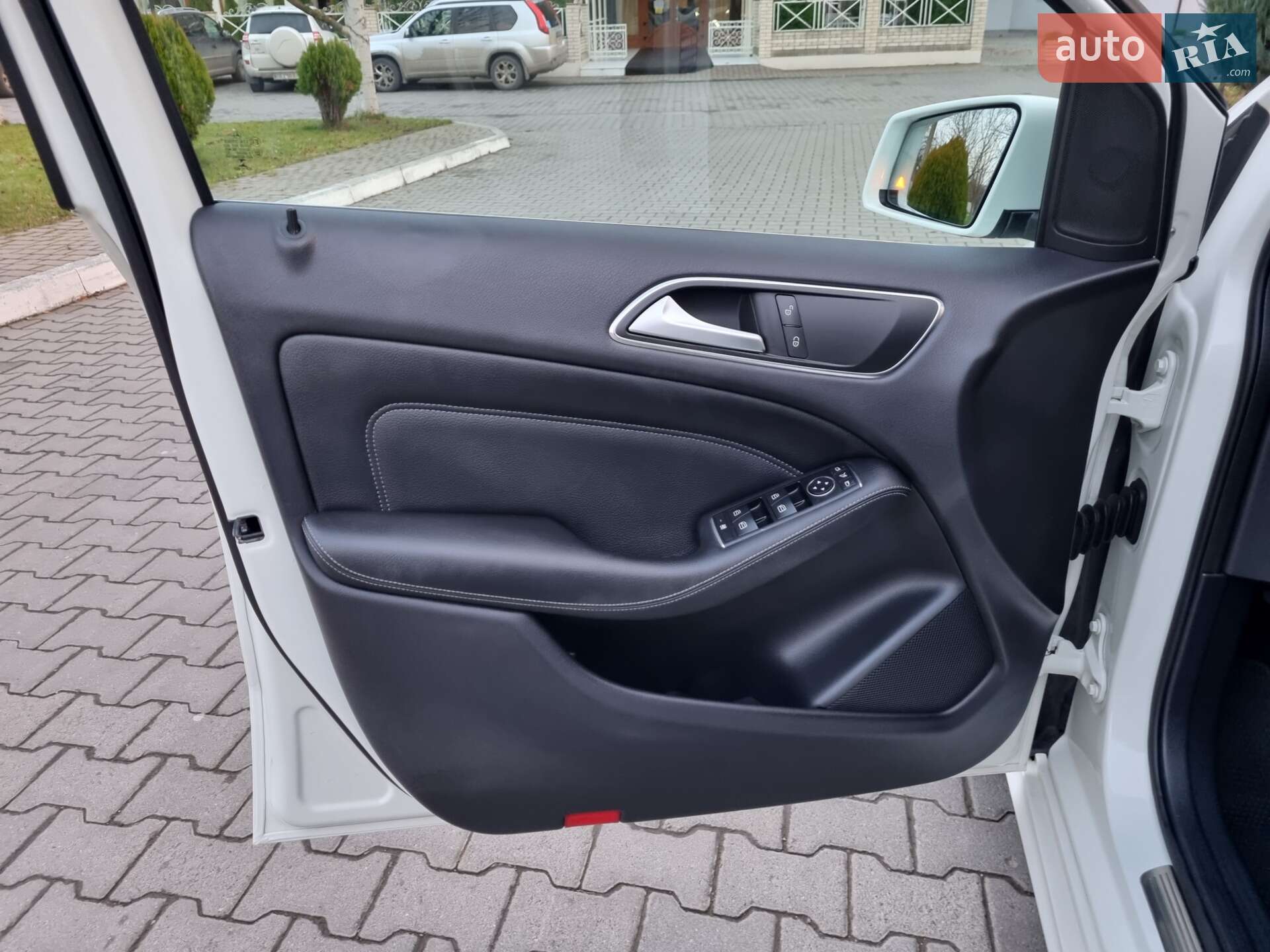 Mercedes-Benz B-Class 2016 VIN WDD2462121J432765 фото оголошення 20 з 59