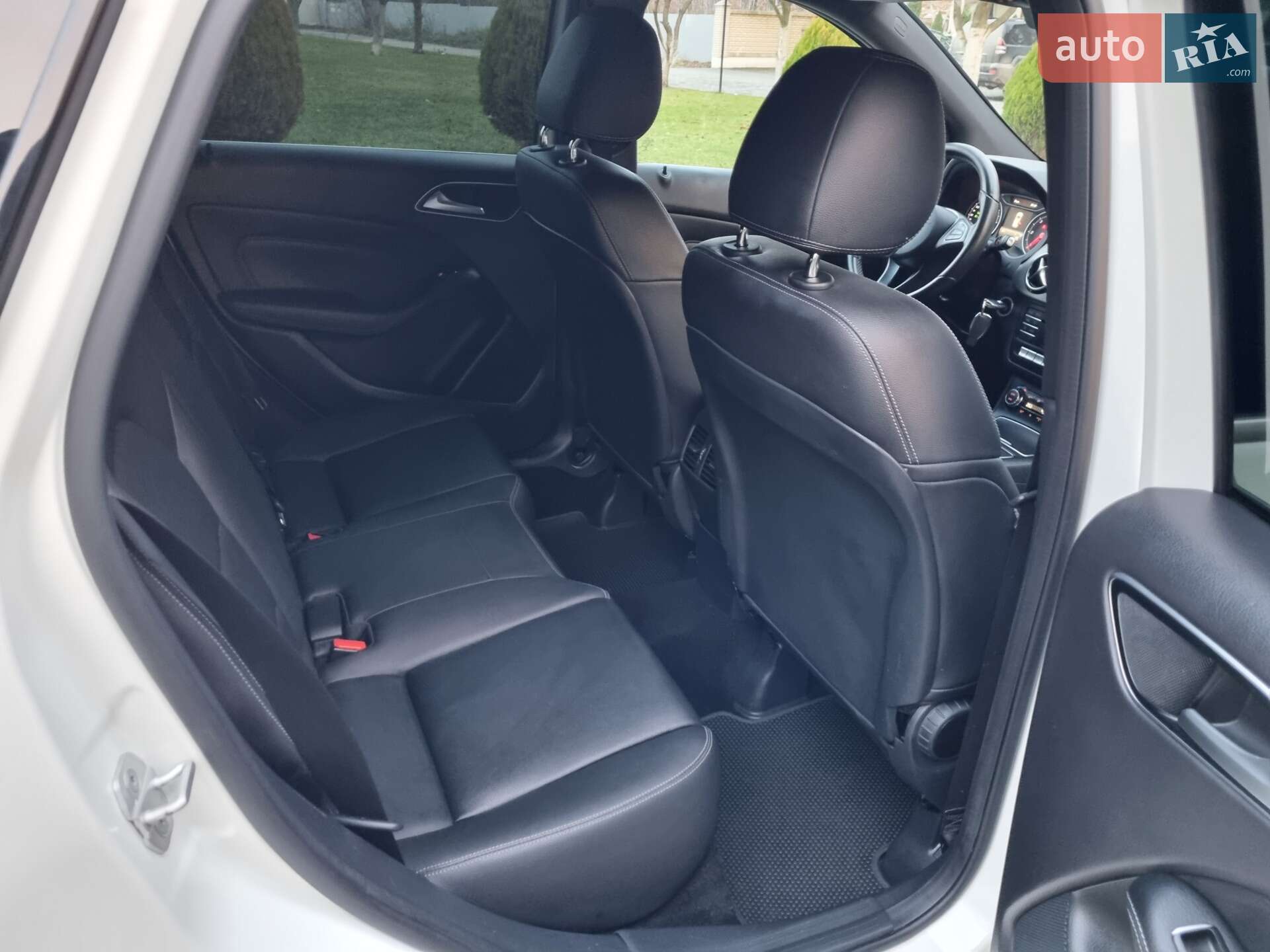 Mercedes-Benz B-Class 2016 VIN WDD2462121J432765 фото оголошення 27 з 59