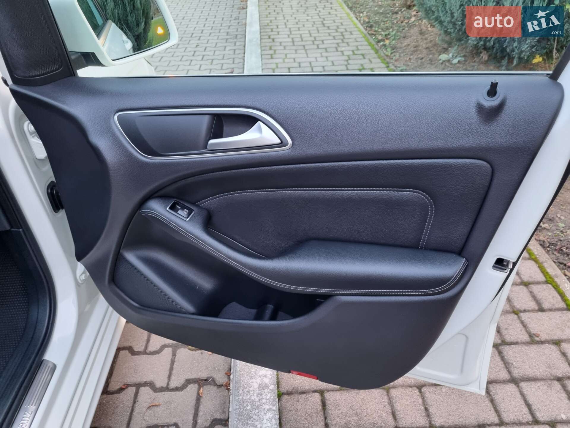 Mercedes-Benz B-Class 2016 VIN WDD2462121J432765 фото оголошення 31 з 59