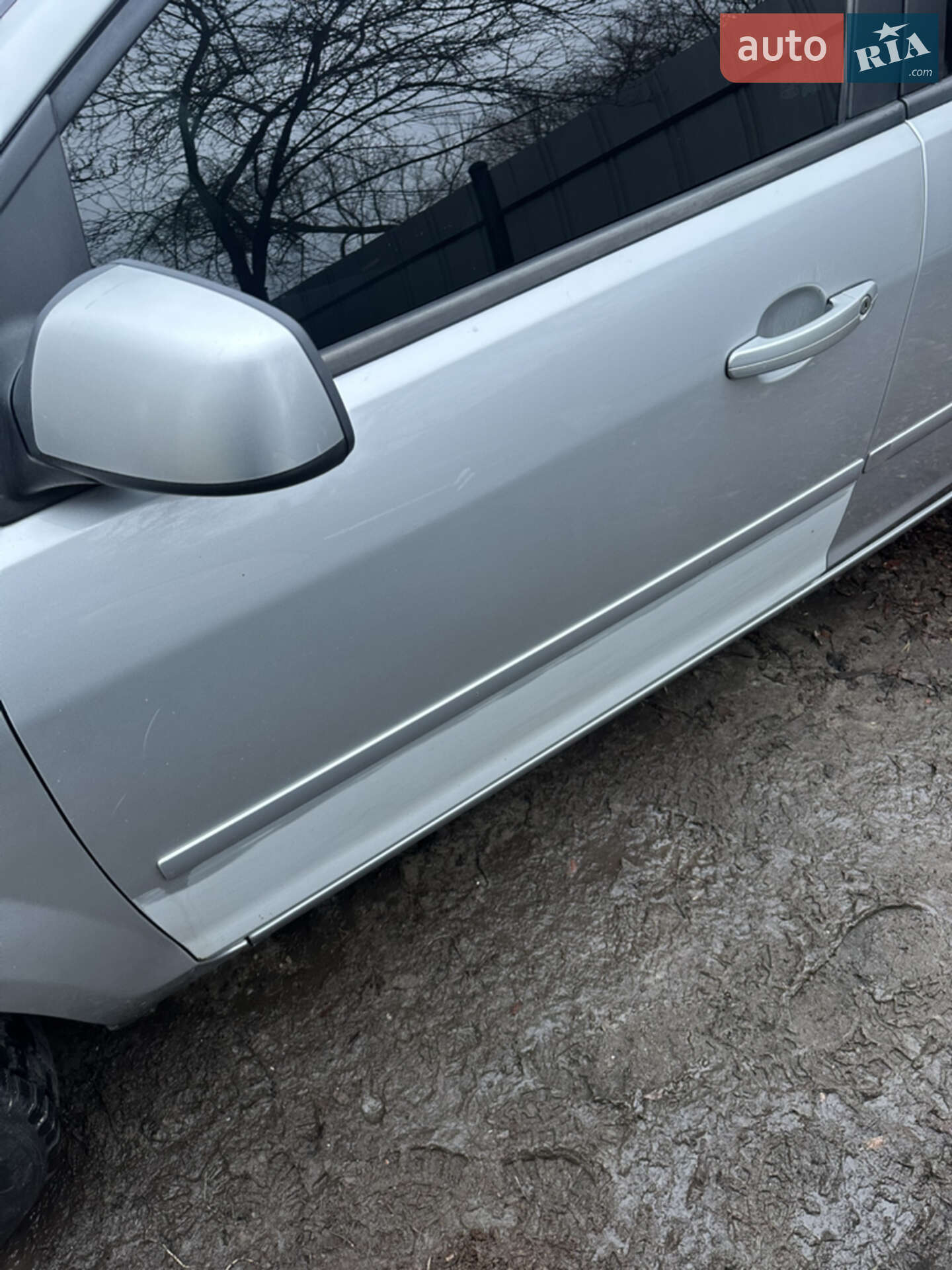 Ford Focus 2007 VIN WF0WXXGCDW7Y57456 фото оголошення 5 з 13