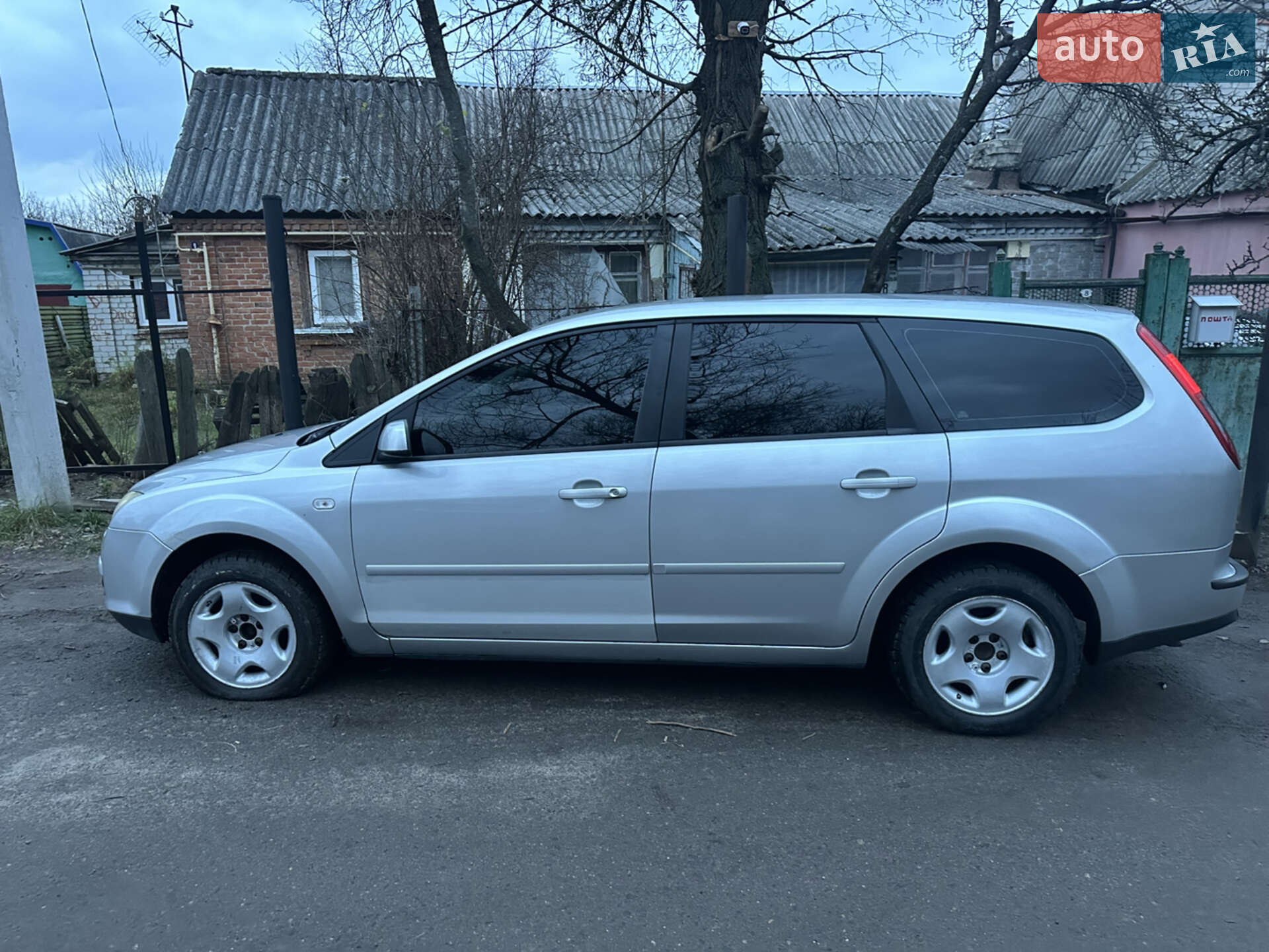 Ford Focus 2007 VIN WF0WXXGCDW7Y57456 фото оголошення 11 з 13