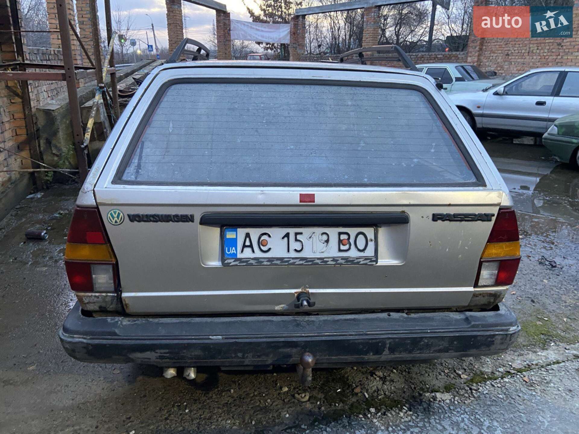 Volkswagen Passat 1985 VIN WVWZZZ33ZGE183056 фото оголошення 5 з 9