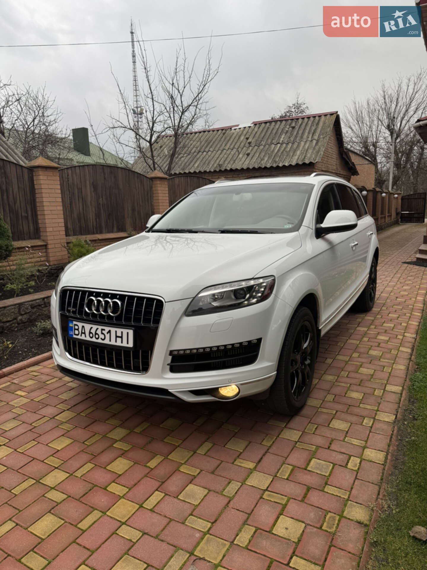 Audi Q7 2013 VIN WA1LMAFE4DD016883 фото оголошення 2 з 25