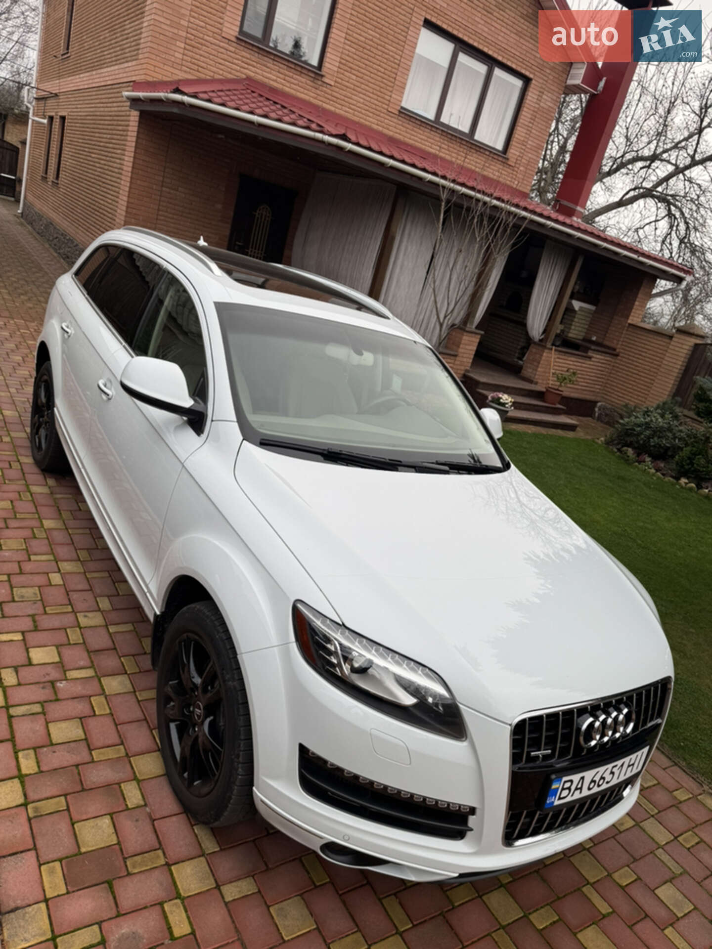 Audi Q7 2013 VIN WA1LMAFE4DD016883 фото оголошення 4 з 25