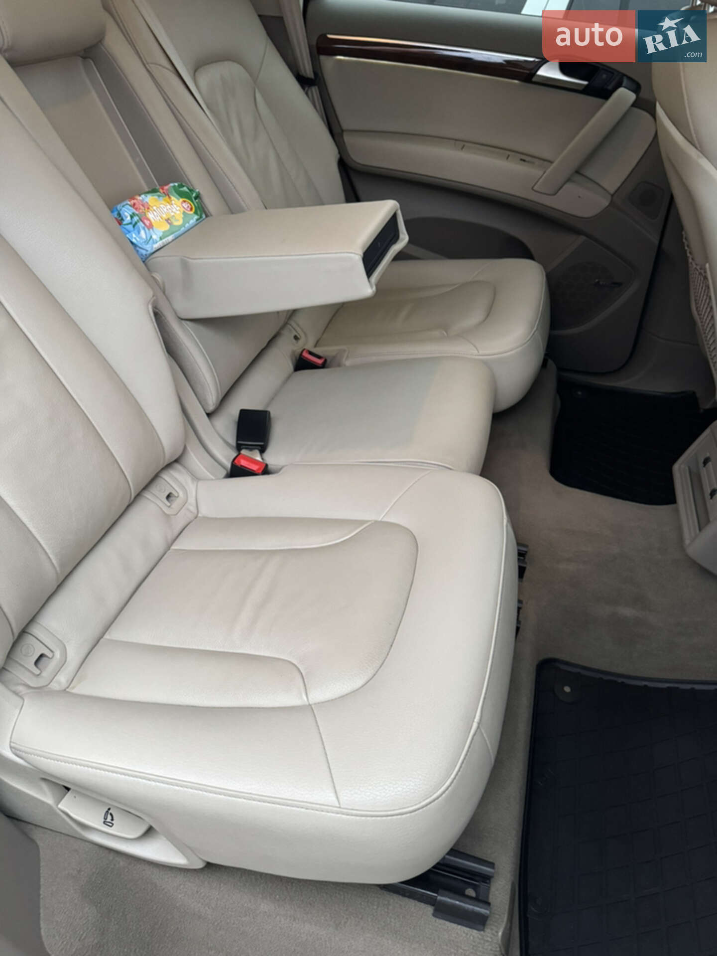 Audi Q7 2013 VIN WA1LMAFE4DD016883 фото оголошення 6 з 25