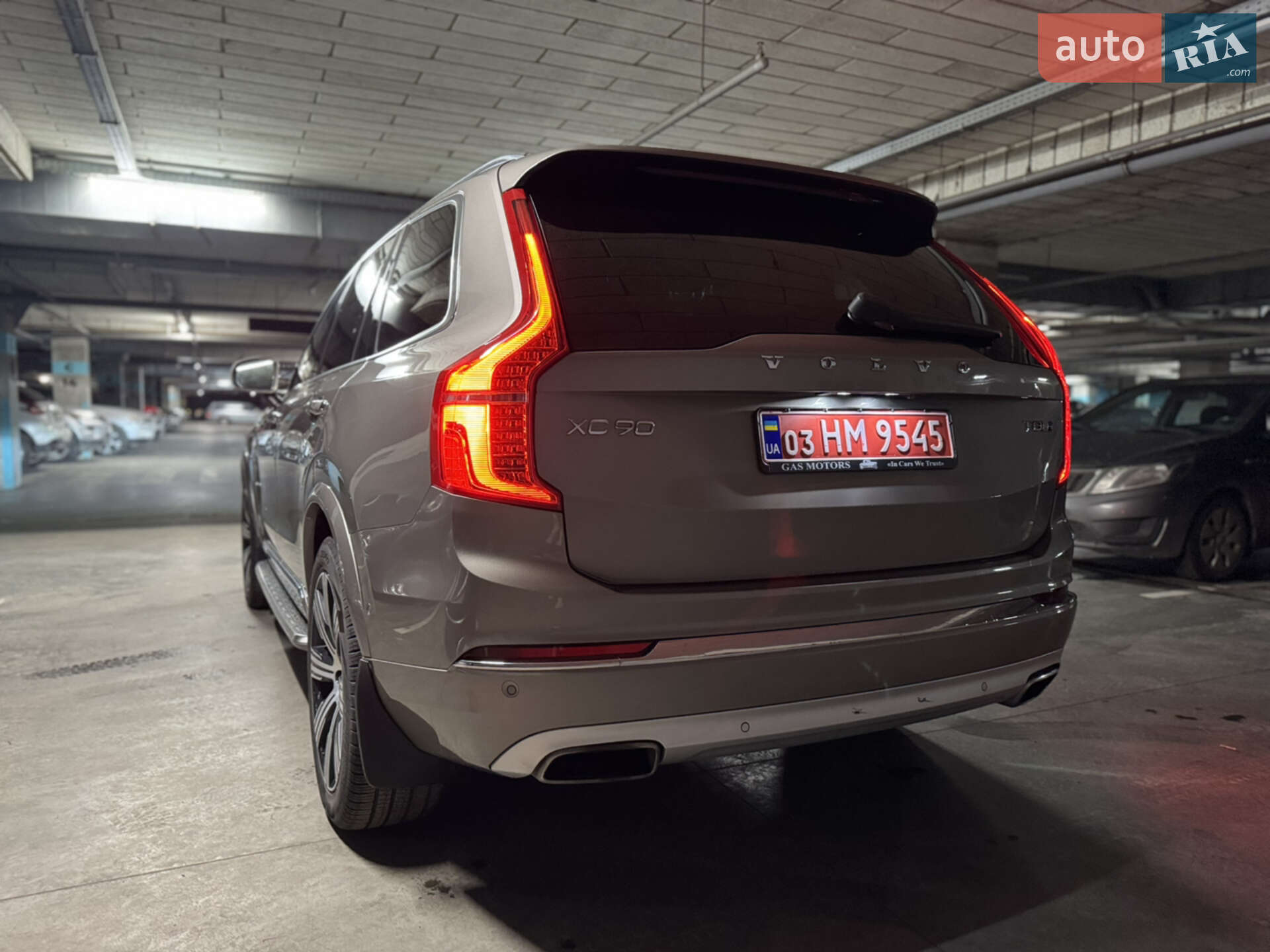 Volvo XC90 2019 VIN YV4BR00L4L1559782 фото оголошення 8 з 65