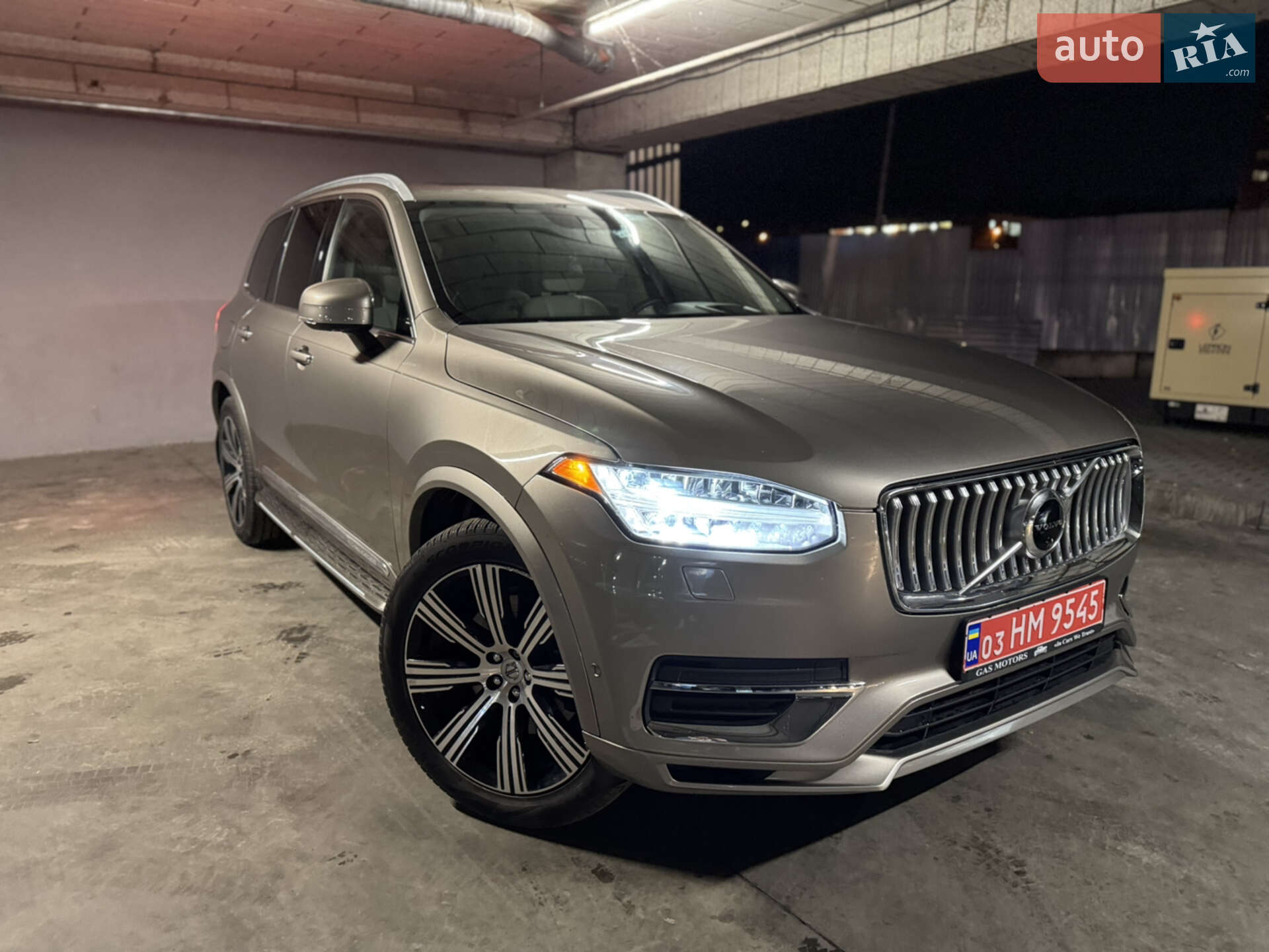 Volvo XC90 2019 VIN YV4BR00L4L1559782 фото оголошення 11 з 65