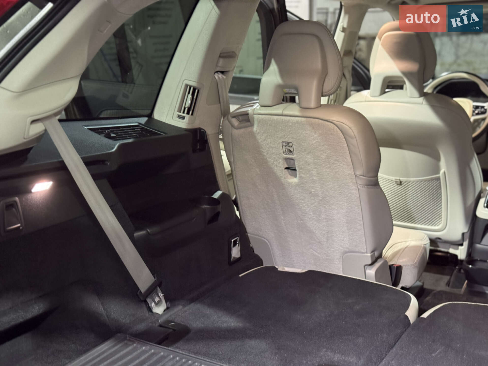 Volvo XC90 2019 VIN YV4BR00L4L1559782 фото оголошення 49 з 65