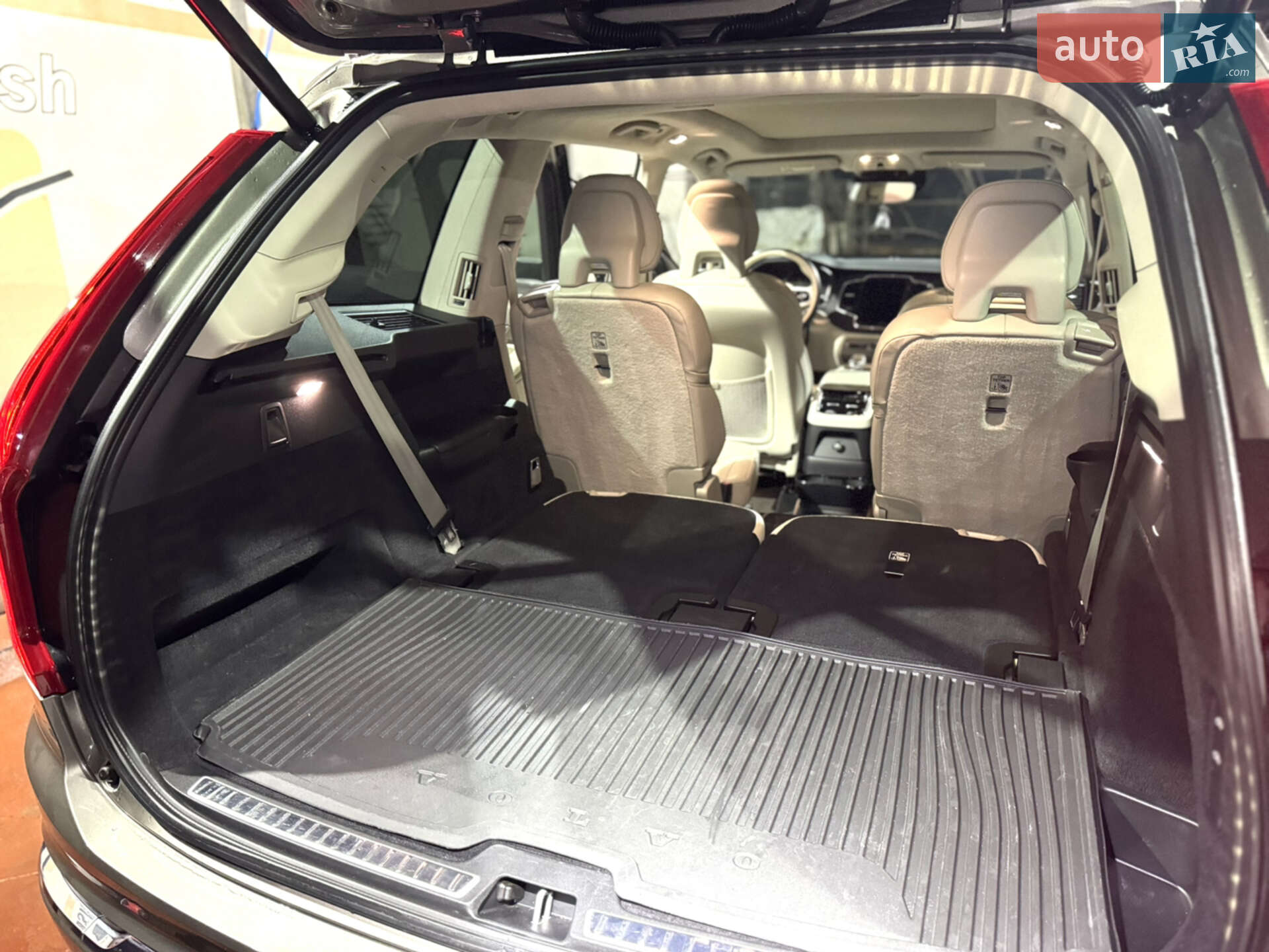 Volvo XC90 2019 VIN YV4BR00L4L1559782 фото оголошення 53 з 65