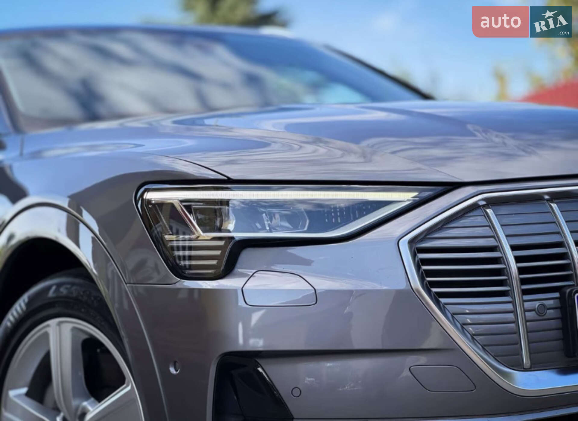 Audi e-tron 2020 VIN WAUZZZGE4LB036699 фото оголошення 18 з 31