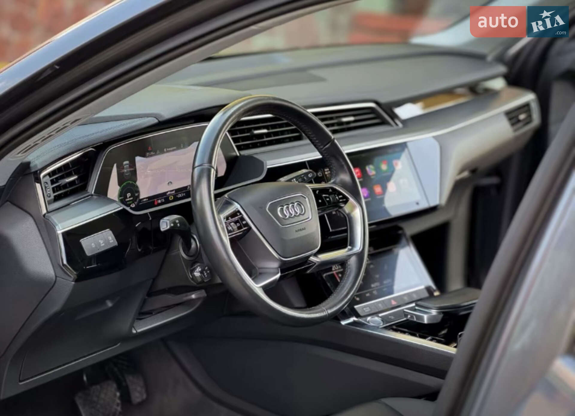 Audi e-tron 2020 VIN WAUZZZGE4LB036699 фото оголошення 23 з 31
