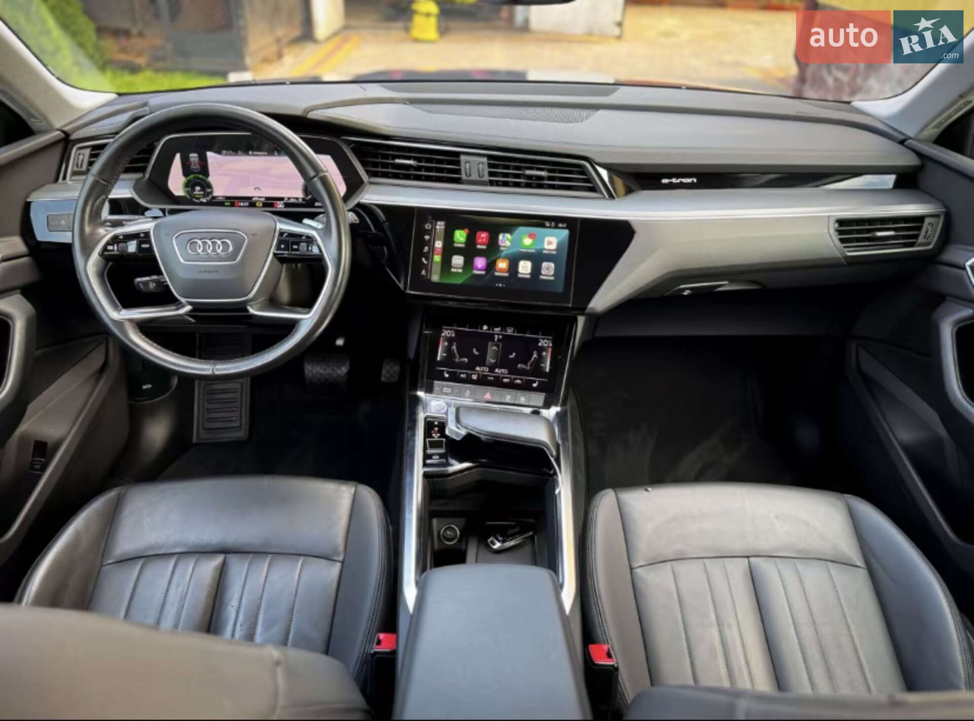 Audi e-tron 2020 VIN WAUZZZGE4LB036699 фото оголошення 26 з 31
