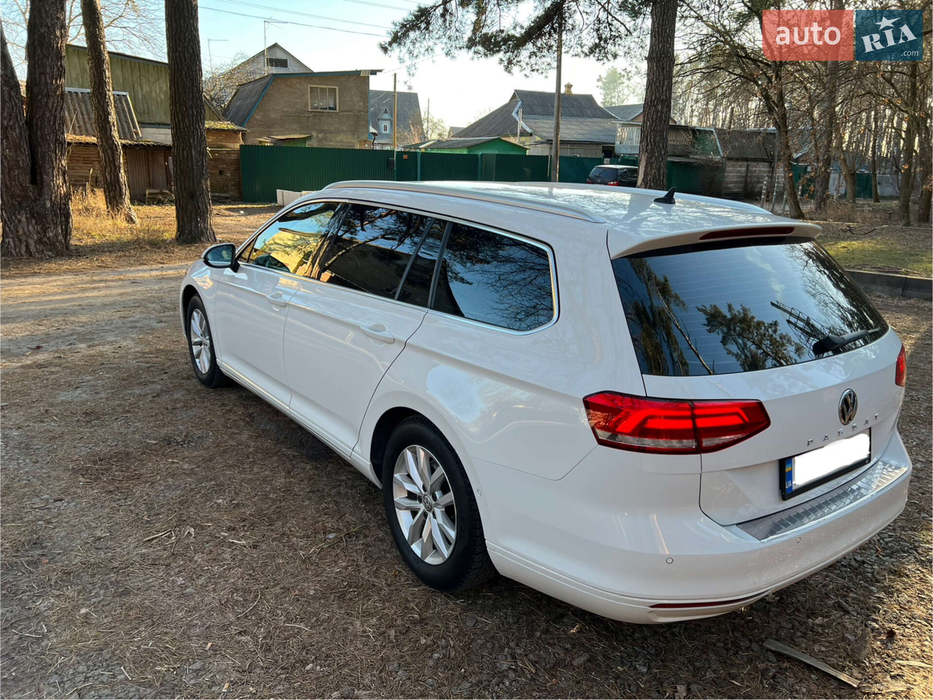 Volkswagen Passat 2016 VIN WVWZZZ3CZGE242151 фото оголошення 3 з 19