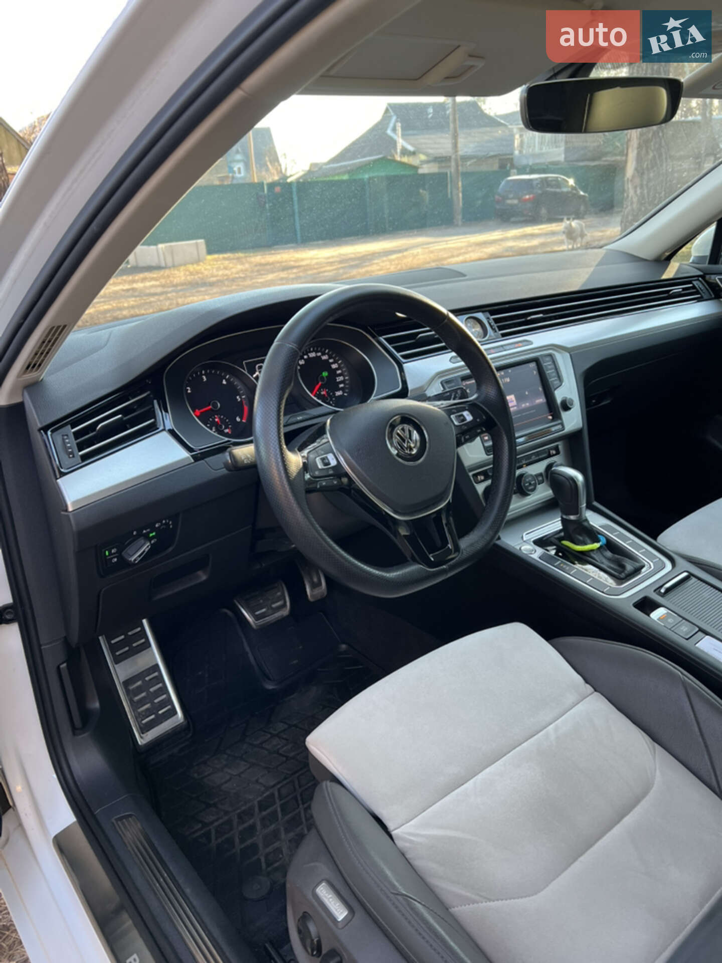 Volkswagen Passat 2016 VIN WVWZZZ3CZGE242151 фото оголошення 7 з 19
