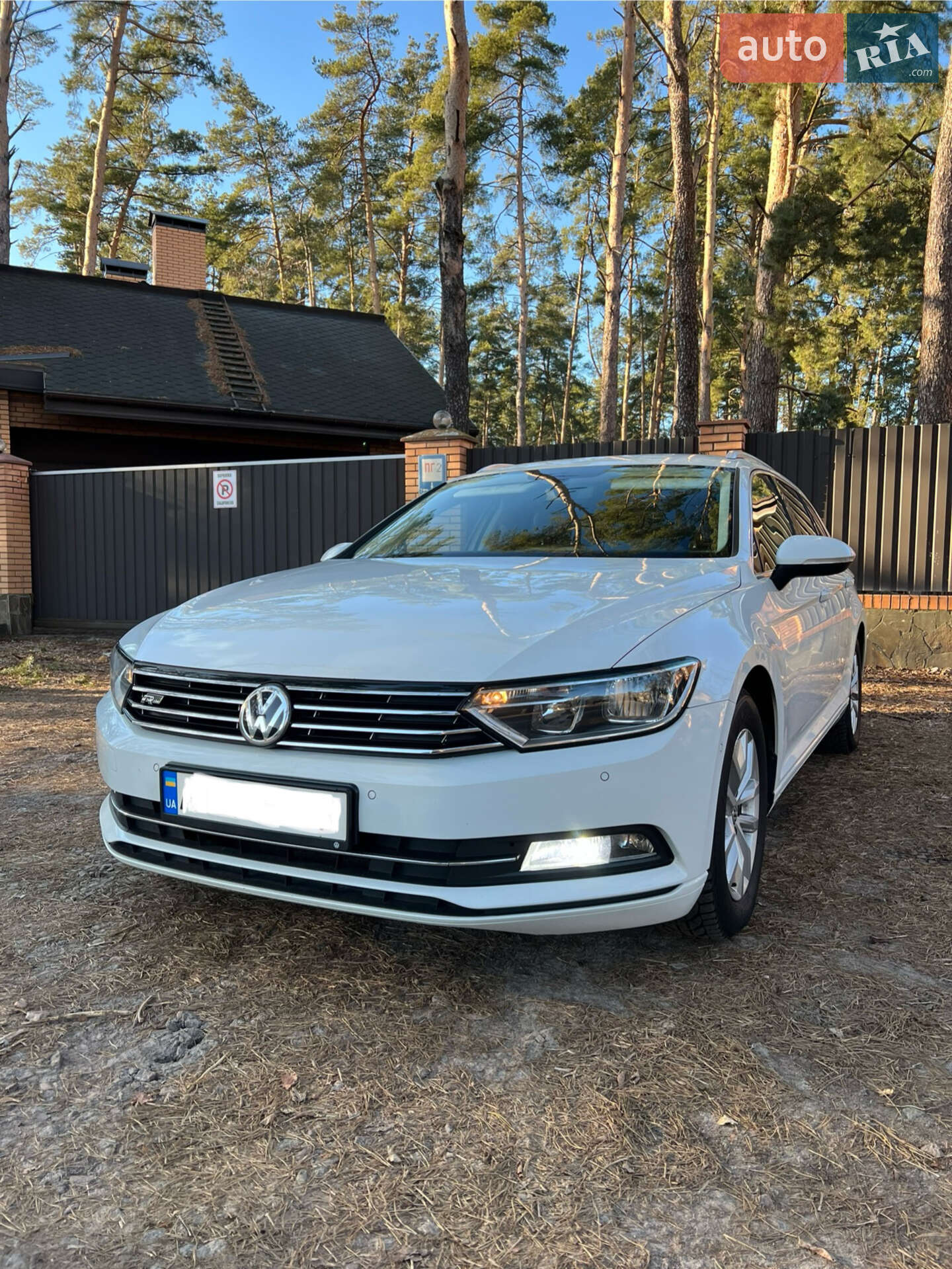 Volkswagen Passat 2016 VIN WVWZZZ3CZGE242151 фото оголошення 6 з 19