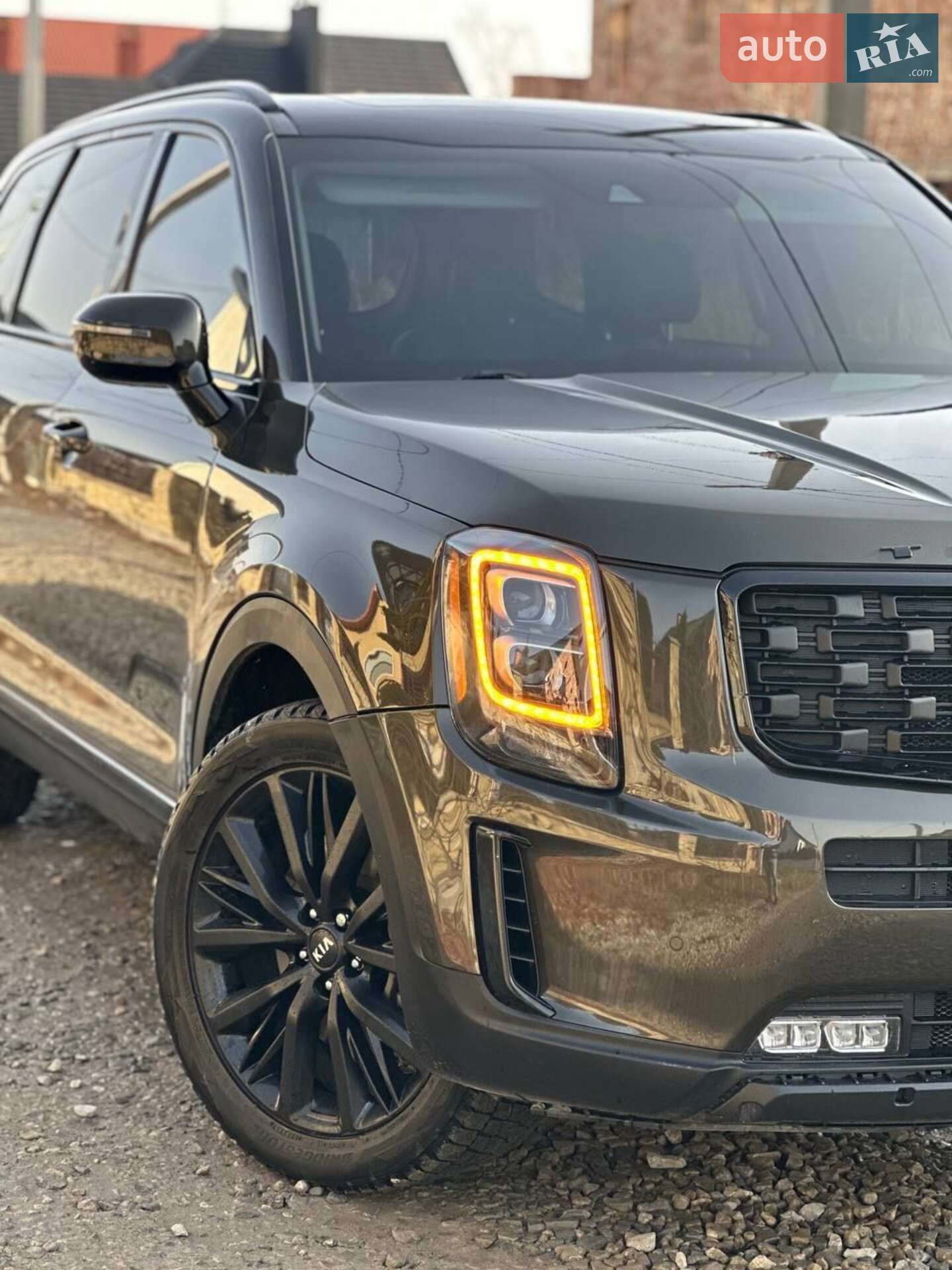 Kia Telluride 2019 VIN 5XYP5DHC6LG003702 фото оголошення 16 з 29