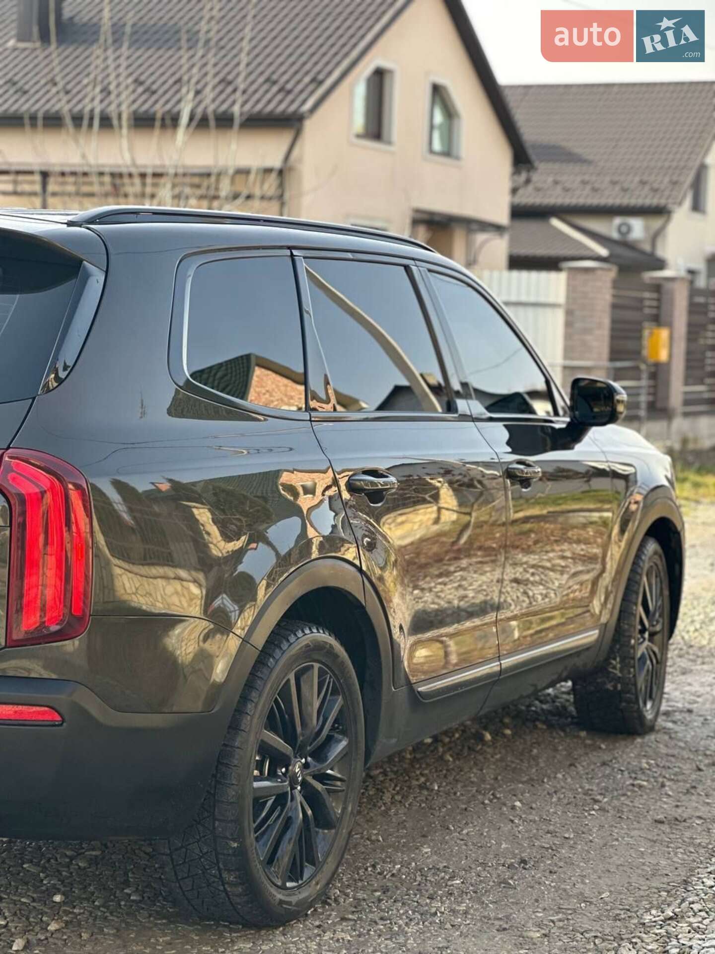 Kia Telluride 2019 VIN 5XYP5DHC6LG003702 фото оголошення 28 з 29