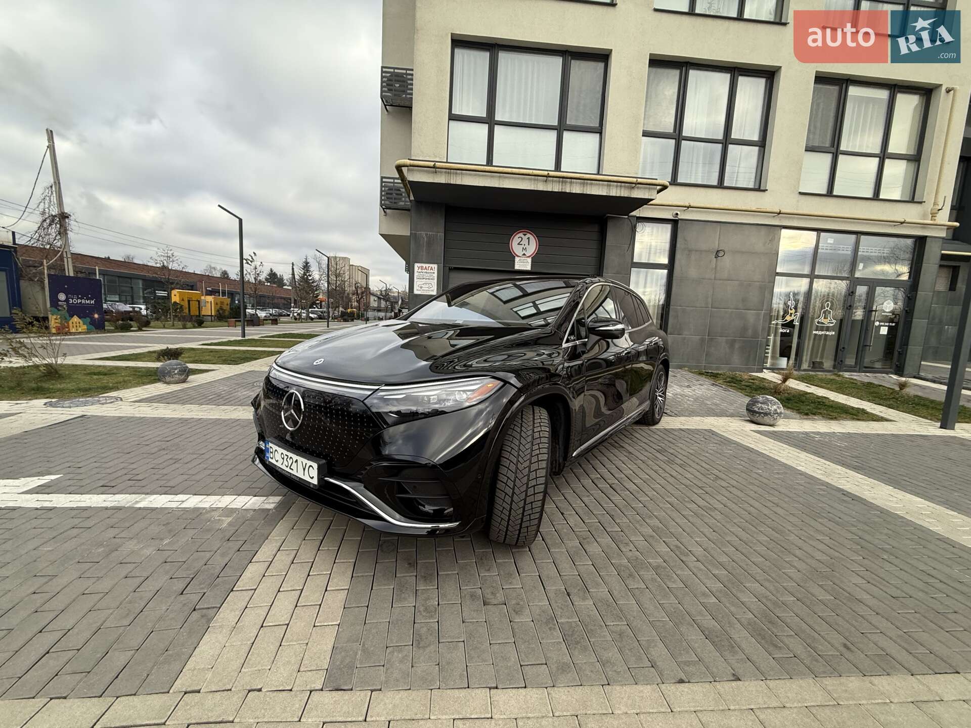 Mercedes-Benz EQS SUV 2022 VIN 4JGDM2EB7PA005241 фото оголошення 4 з 35