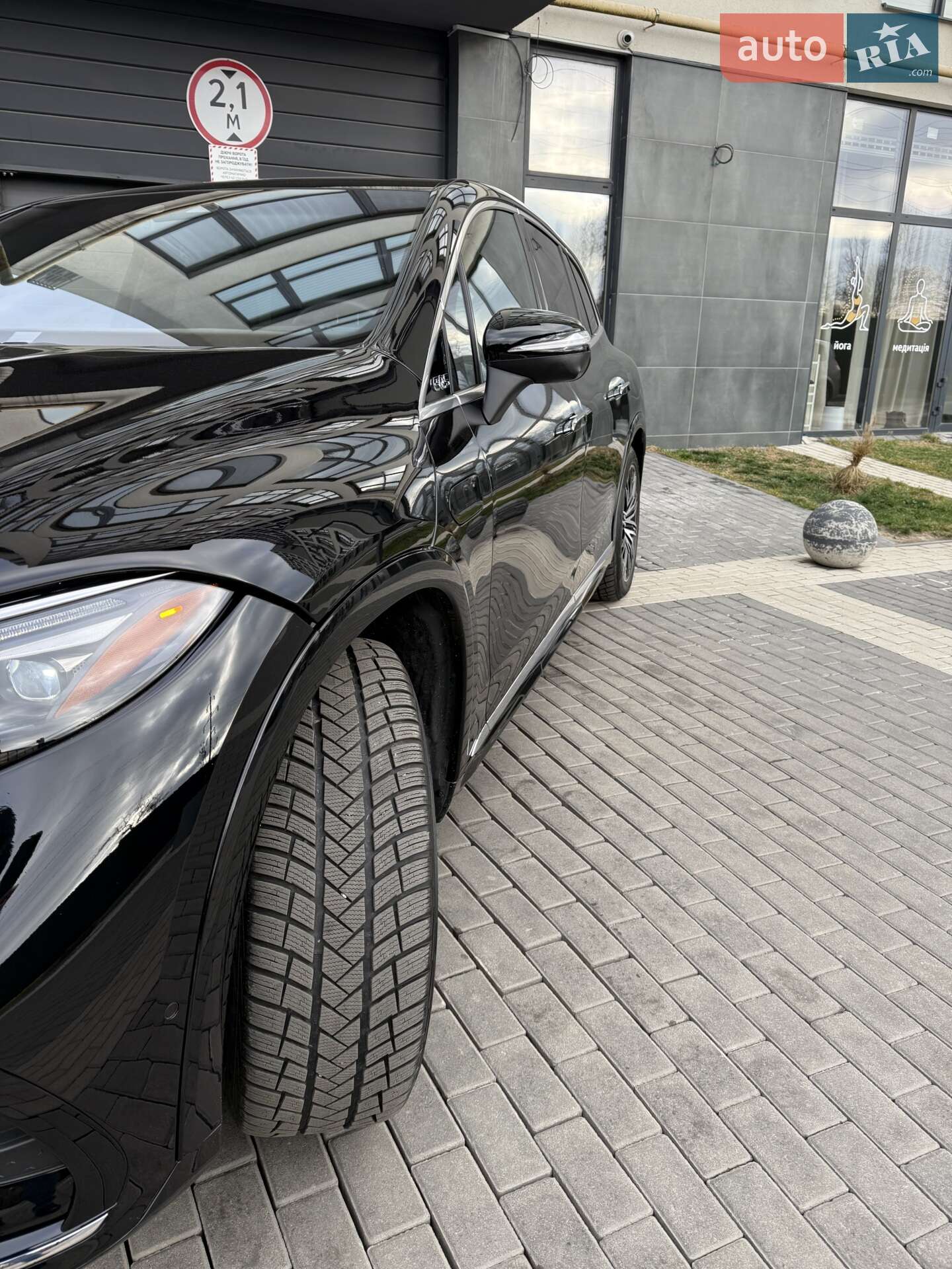 Mercedes-Benz EQS SUV 2022 VIN 4JGDM2EB7PA005241 фото оголошення 9 з 35