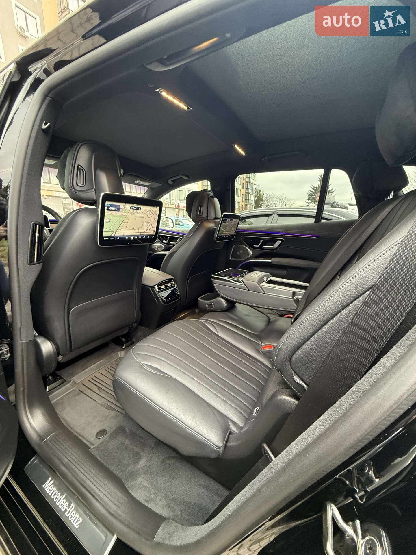 Mercedes-Benz EQS SUV 2022 VIN 4JGDM2EB7PA005241 фото оголошення 13 з 35