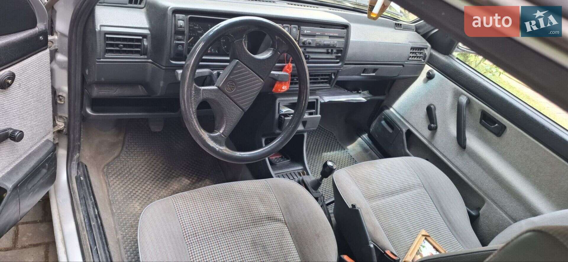Volkswagen Golf 1991 VIN WVWZZZ1GZMW552145 фото оголошення 10 з 56