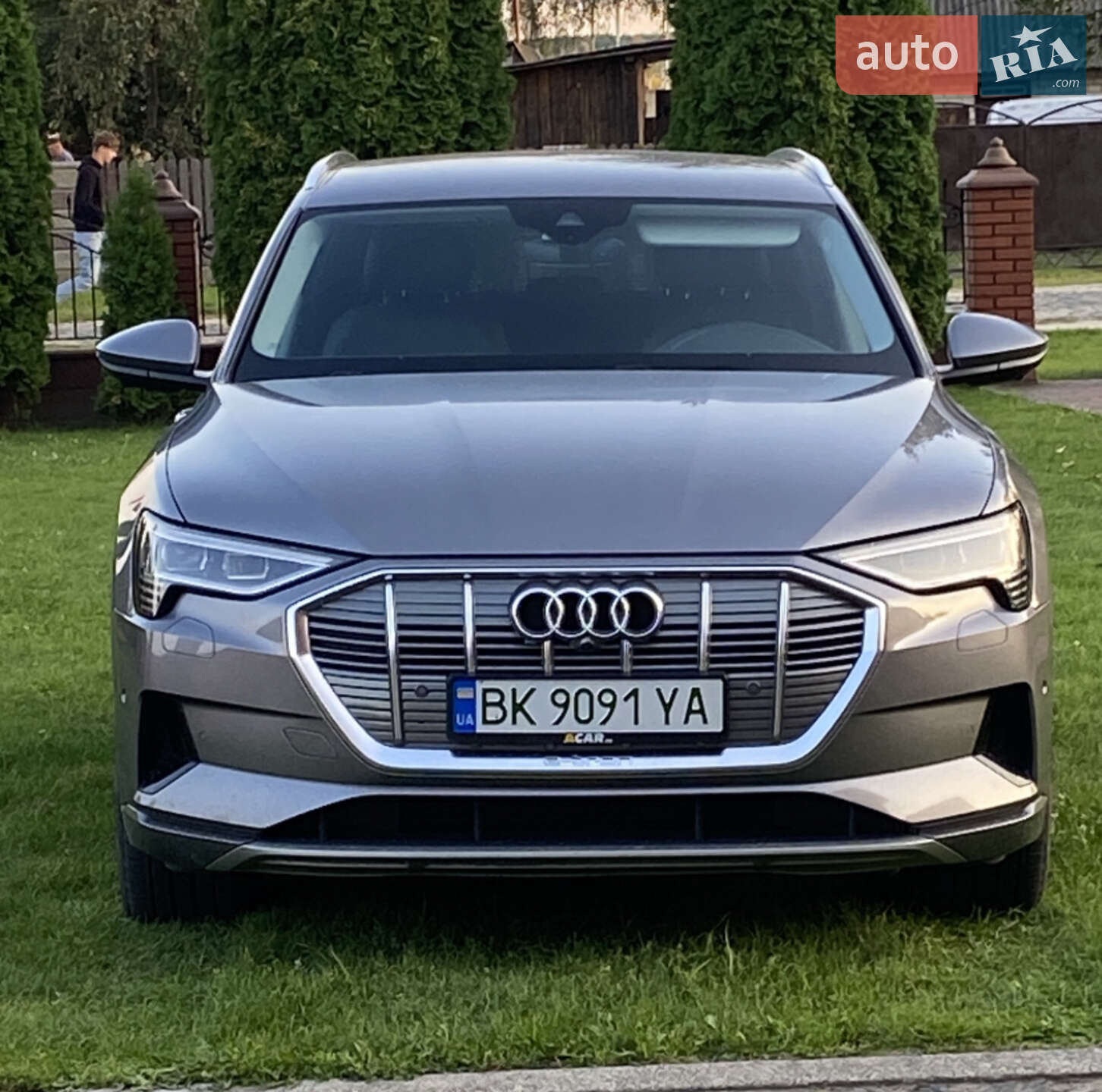 Audi e-tron 2020 VIN WAUZZZGE4LB036699 фото оголошення 17 з 31