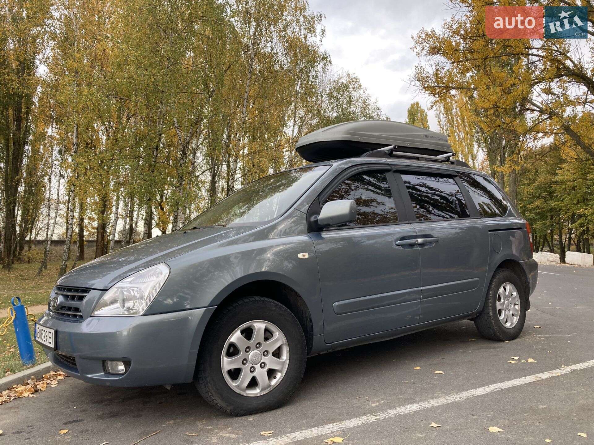 KIA Carnival 2008 VIN Y6LMB75228L000583 фото оголошення 2 з 11