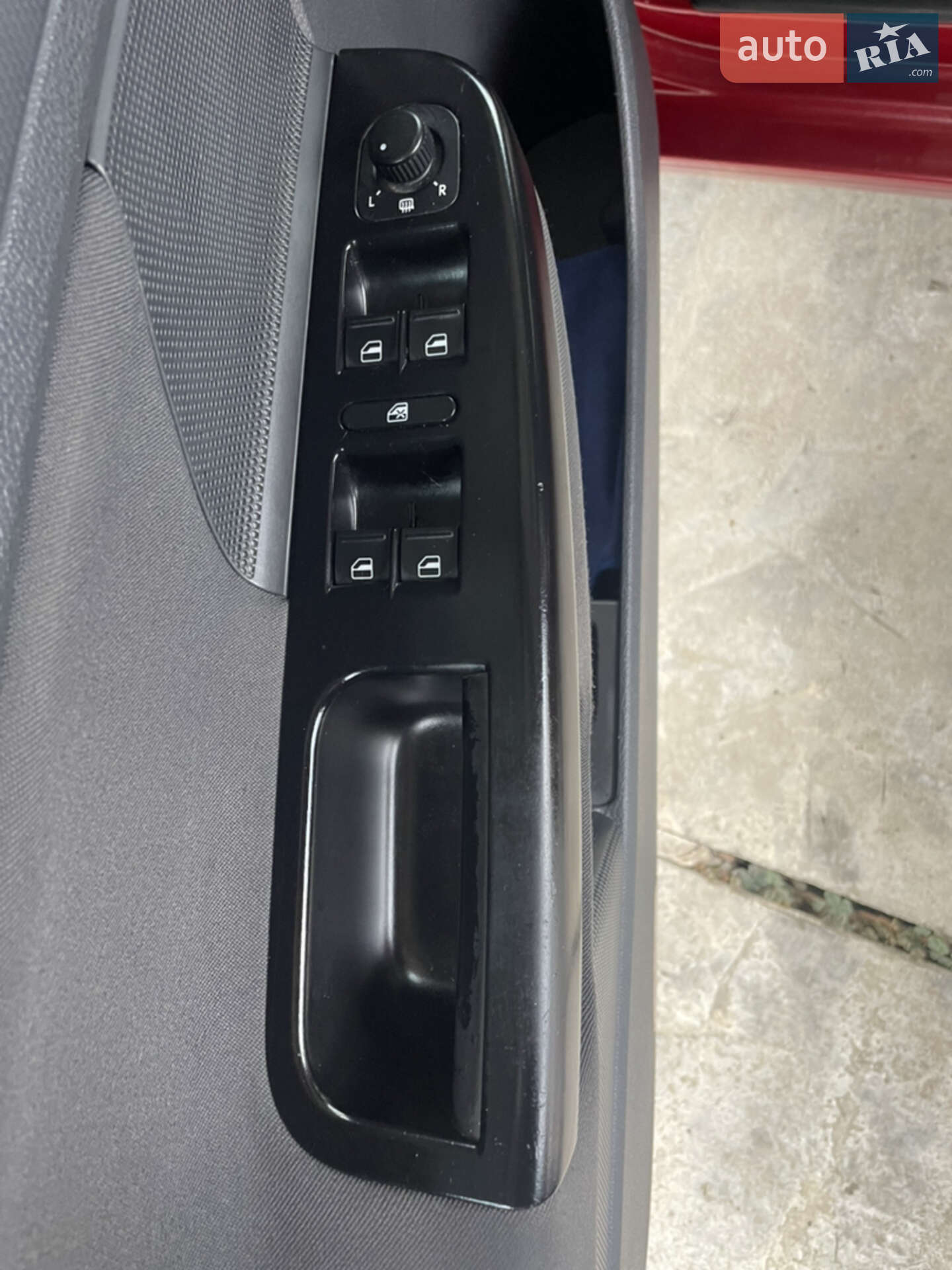 Volkswagen Golf 2003 VIN WVWZZZ1KZ4W028956 фото оголошення 39 з 58