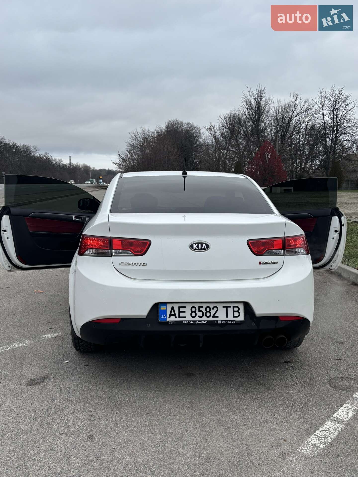 Kia Cerato Koup 2011 VIN KNAFW612BB5462746 фото оголошення 3 з 16