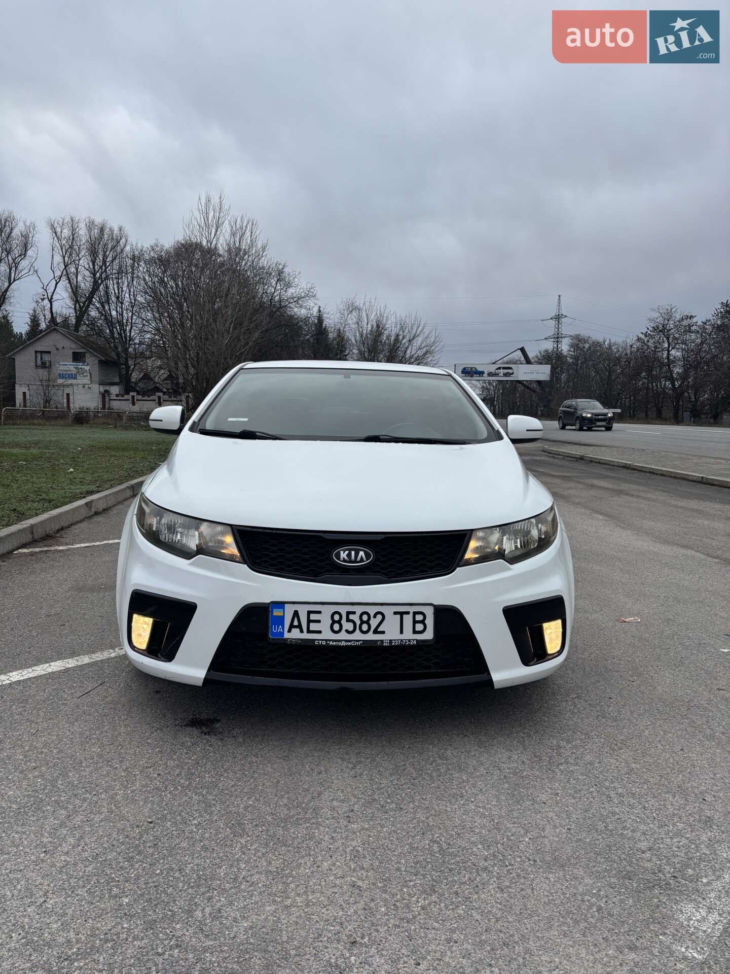Kia Cerato Koup 2011 VIN KNAFW612BB5462746 фото оголошення 6 з 16