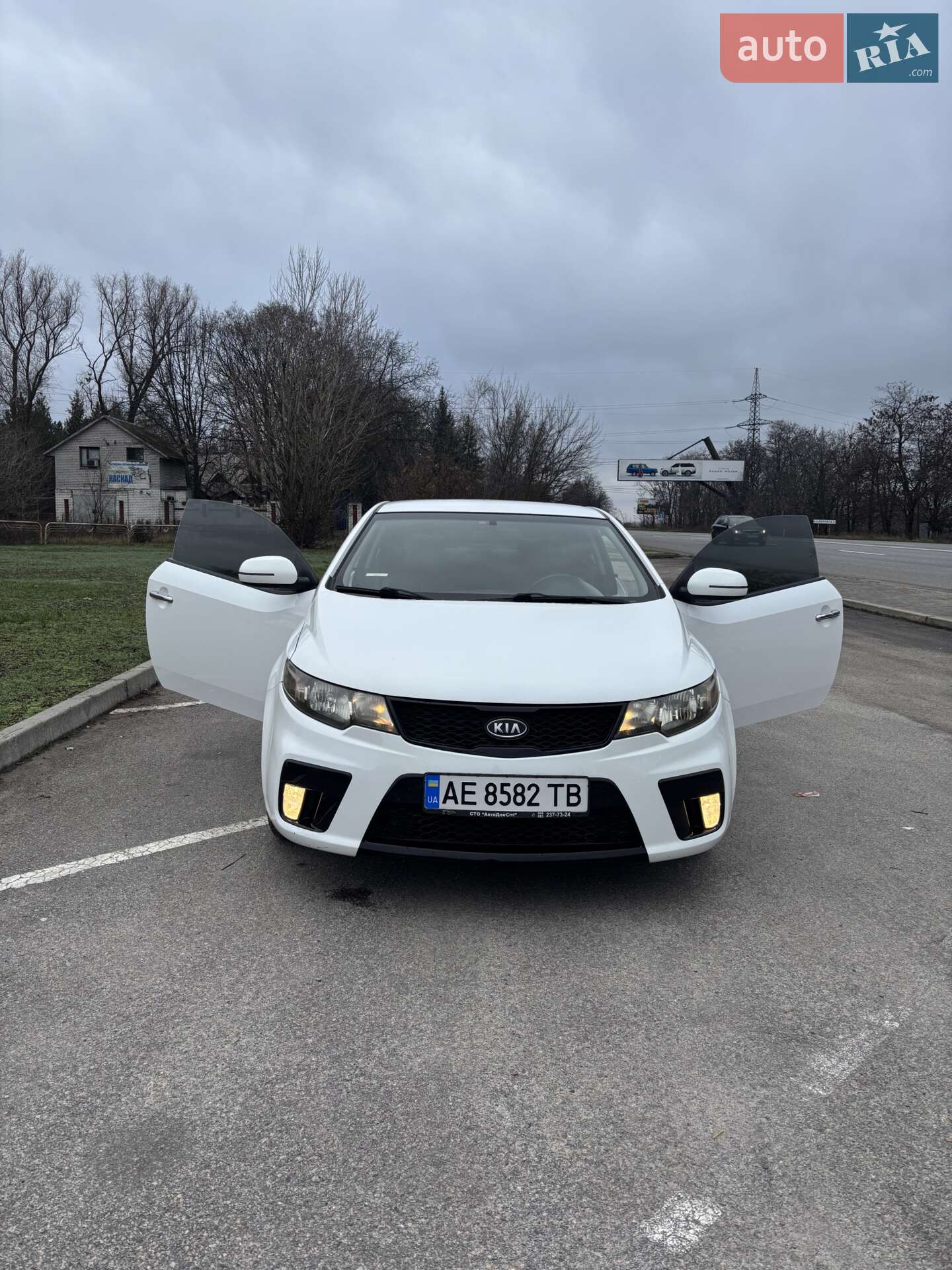 Kia Cerato Koup 2011 VIN KNAFW612BB5462746 фото оголошення 11 з 16