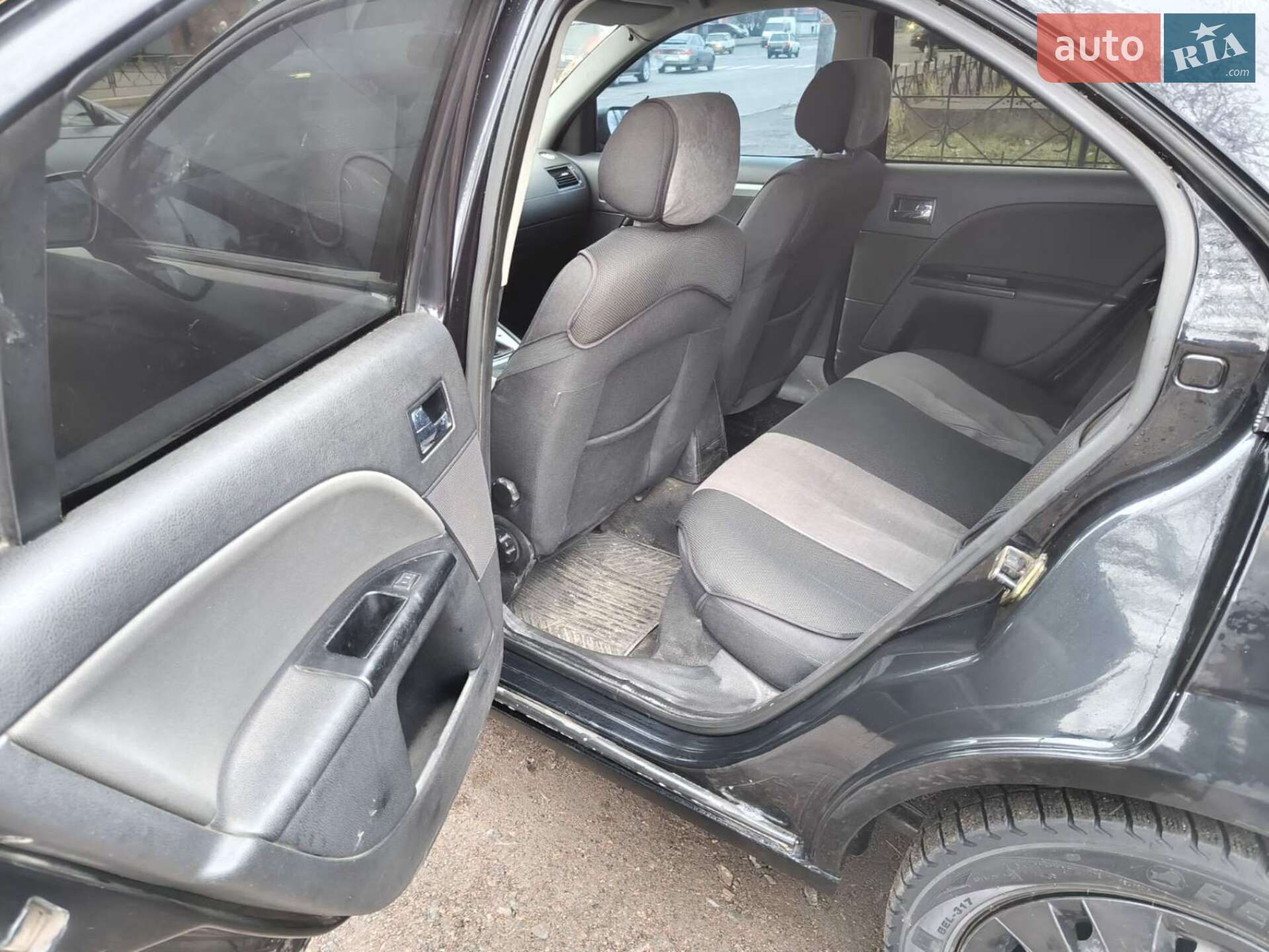 Ford Mondeo 2006 VIN WF05XXGBB56B88063 фото оголошення 5 з 9