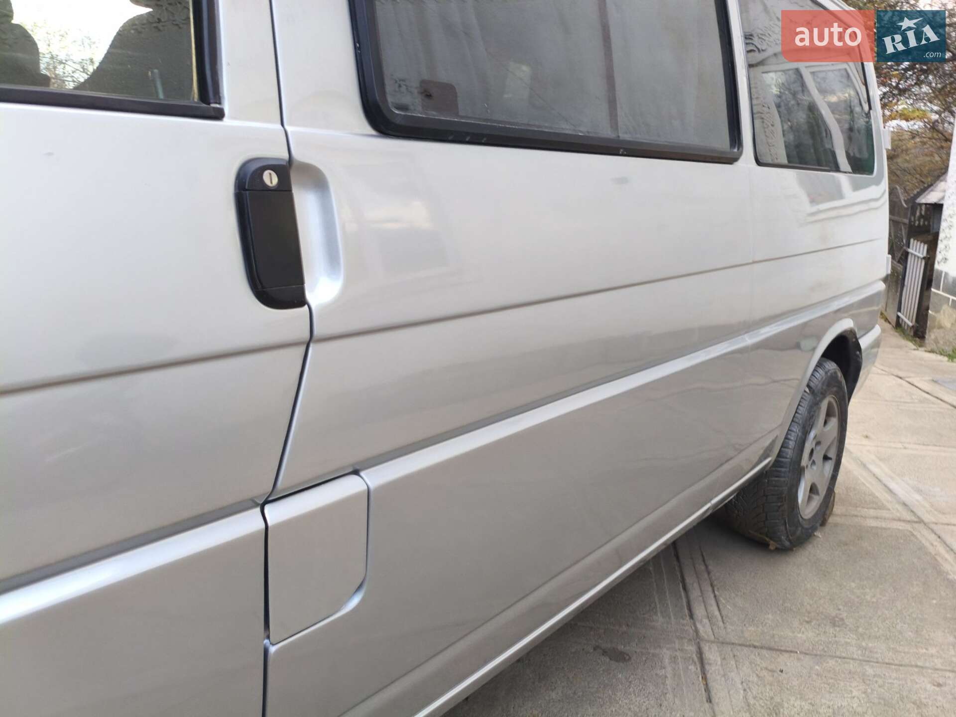 Volkswagen Transporter 2003 VIN WV1ZZZ70Z3H139851 фото оголошення 33 з 52